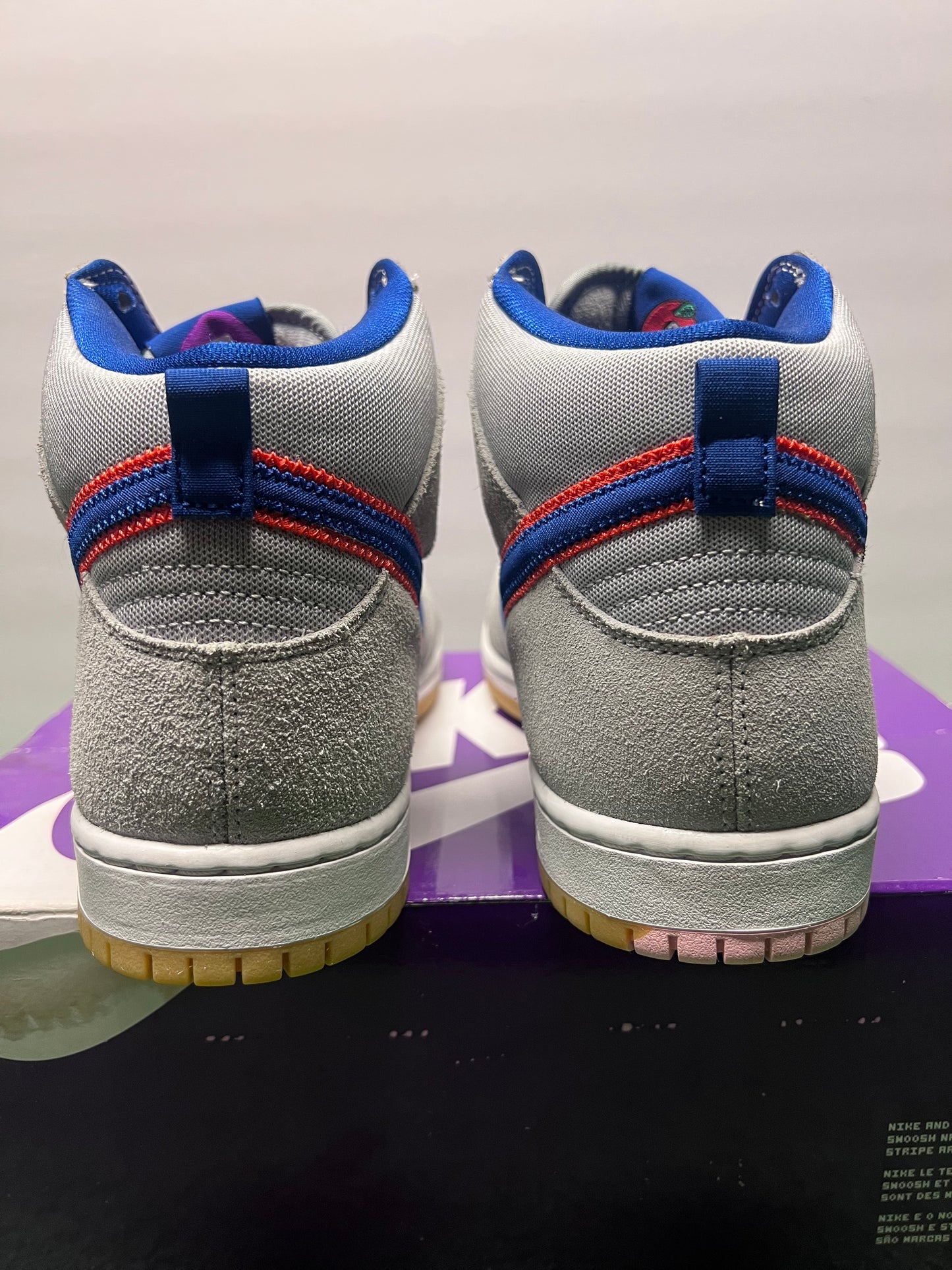 Men’s Nike SB Dunk High Mets Size 11.5