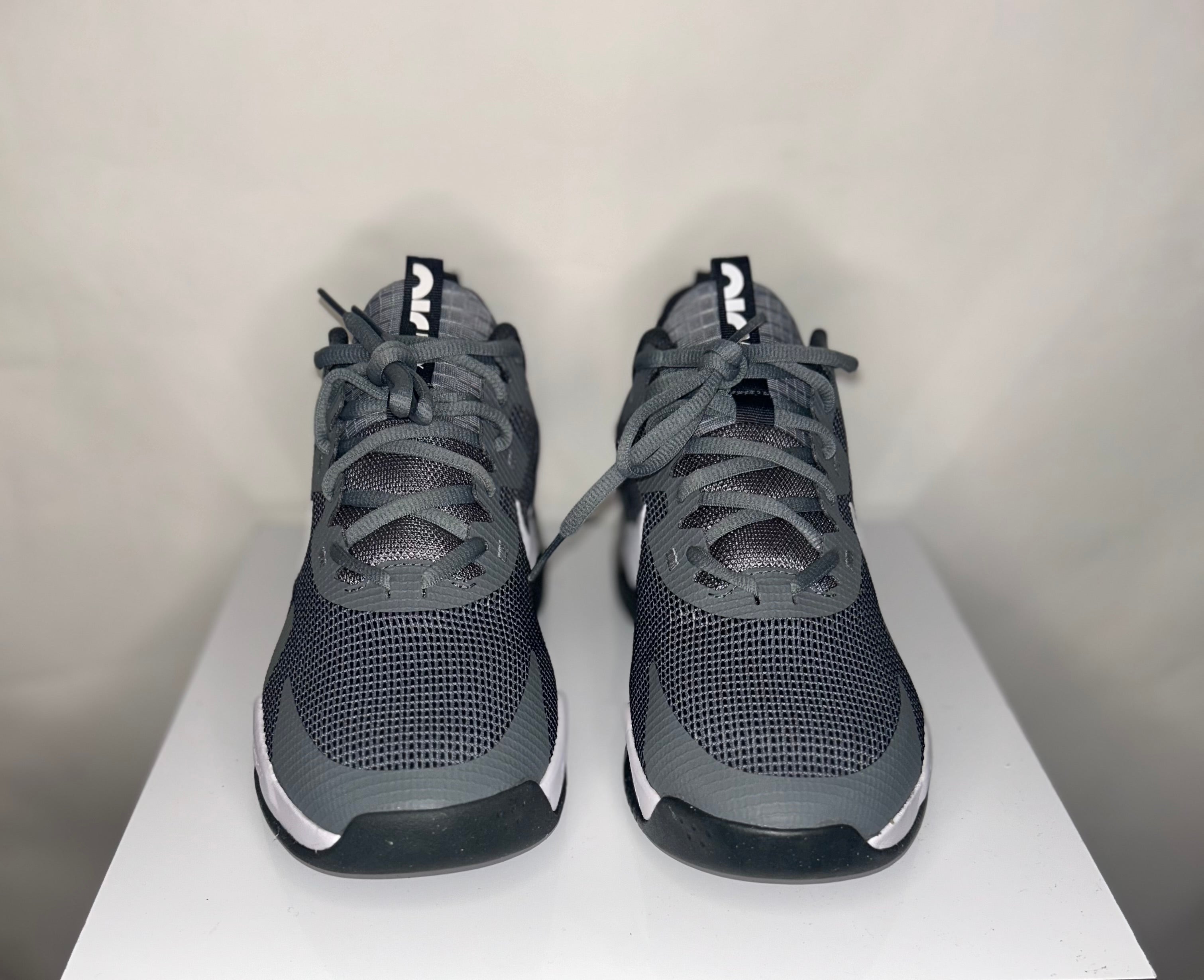 Nike Air Max Alpha Trainer 5 Smoke Grey Size 9 Men’s Shoes Brand New