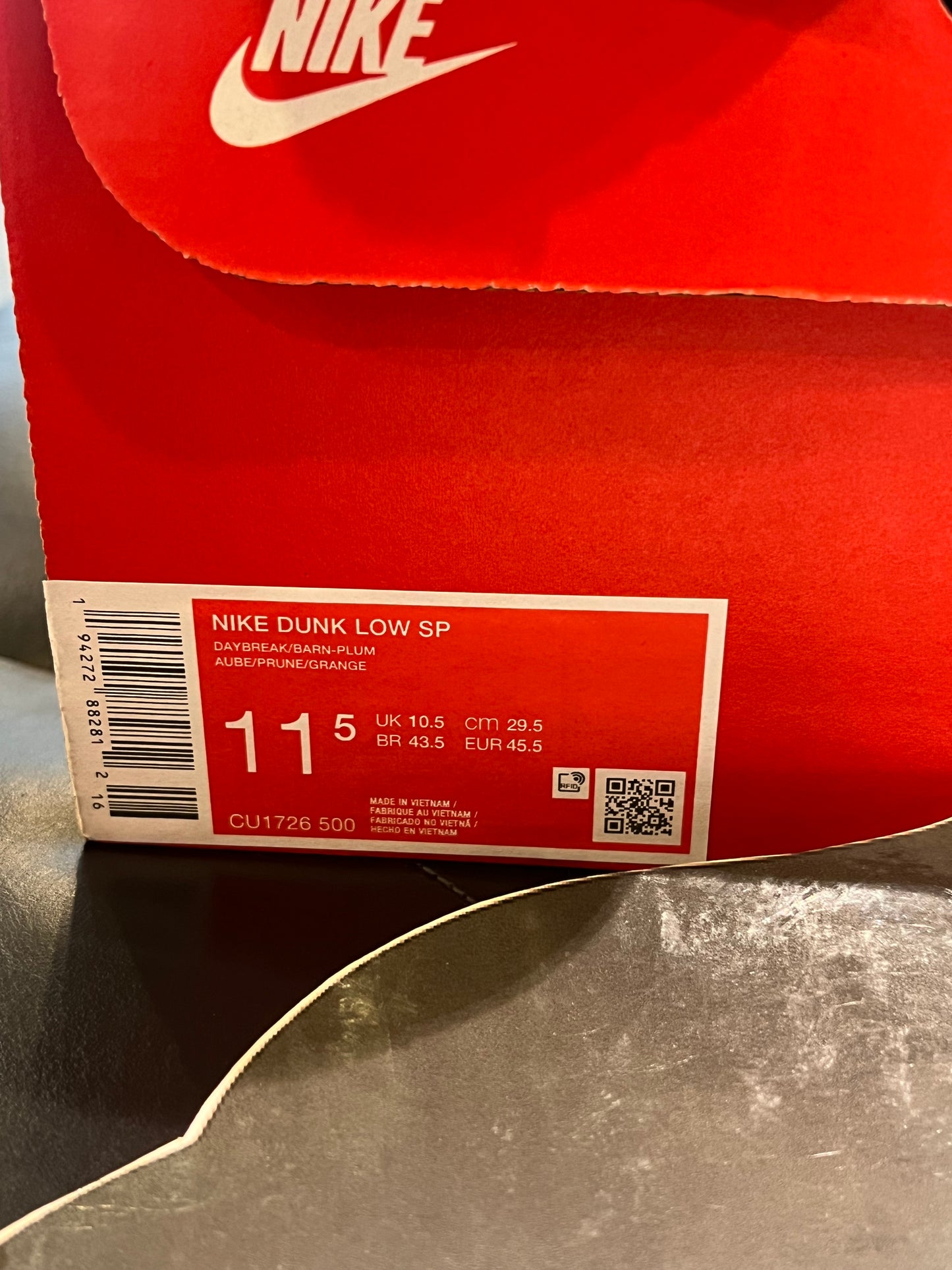 Men’s Nike Dunk Low Plum Brand New