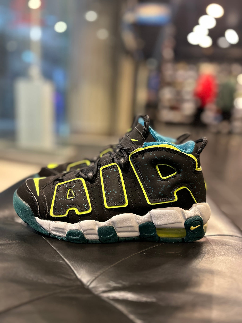 Nike Air More Uptempo Geode Size 5.5y Grade School Shoes