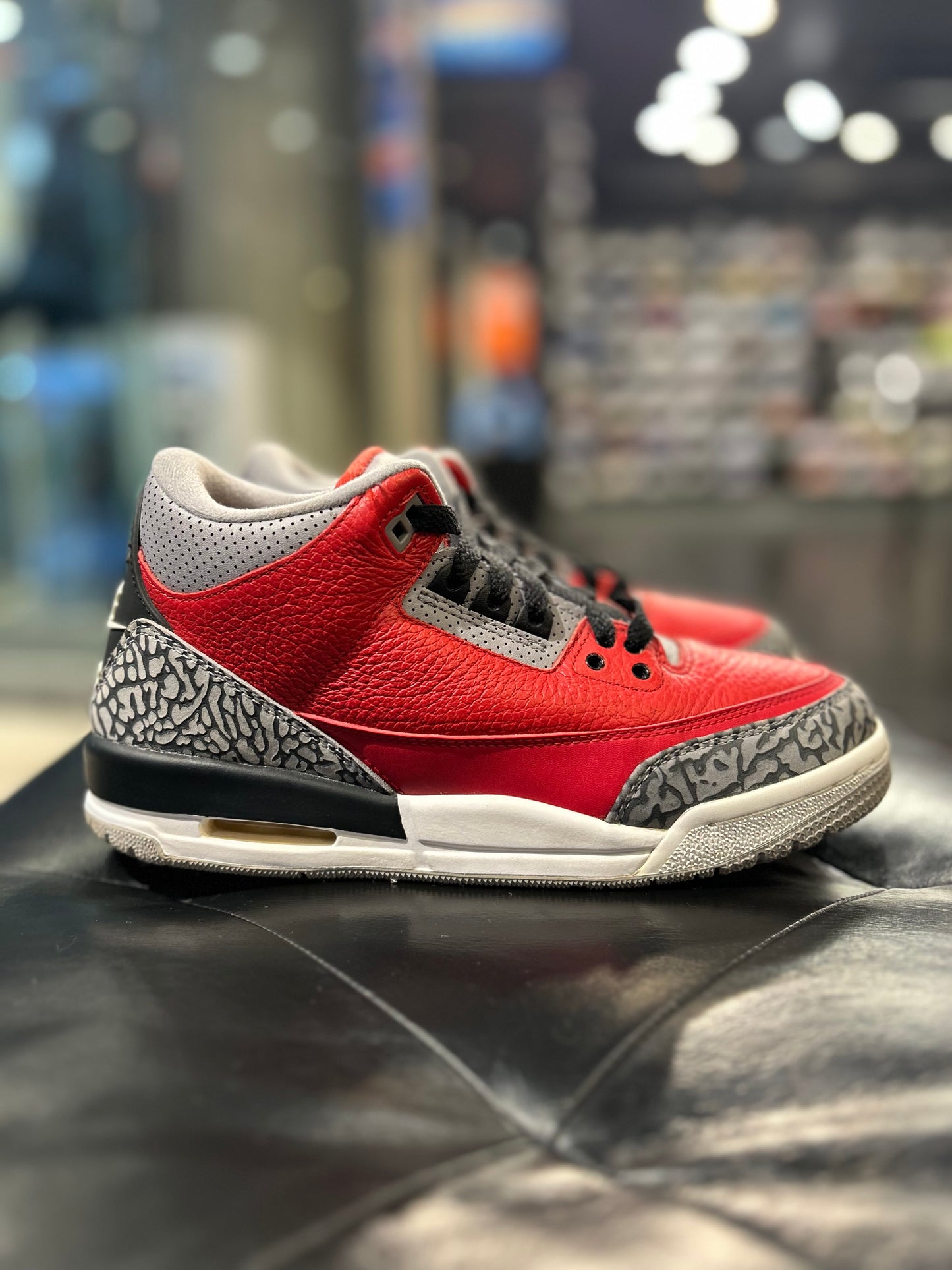 Air Jordan 3 Retro Unite size 6.5y