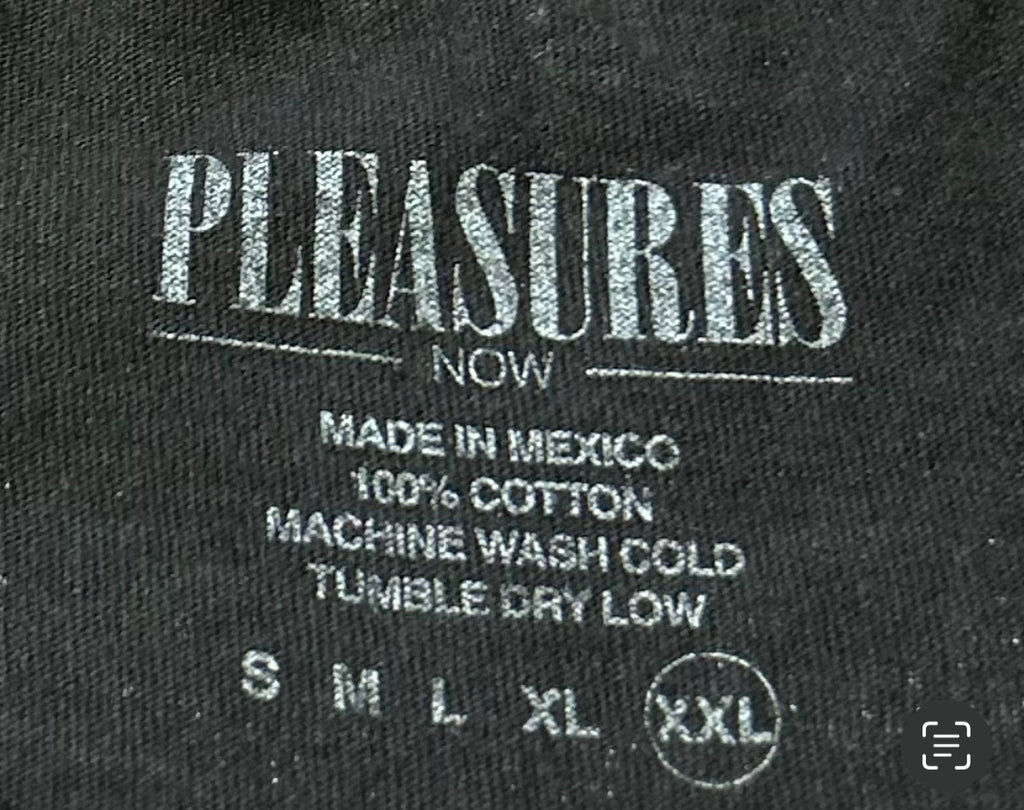 PLEASURES Yin Yang Beetle T-Shirt Black XXL Ladybug Graphic Streetwear Lightly Used