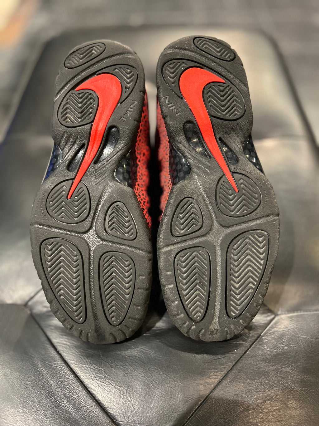 Nike Air Foamposite One Lava Size 5y GS shoes