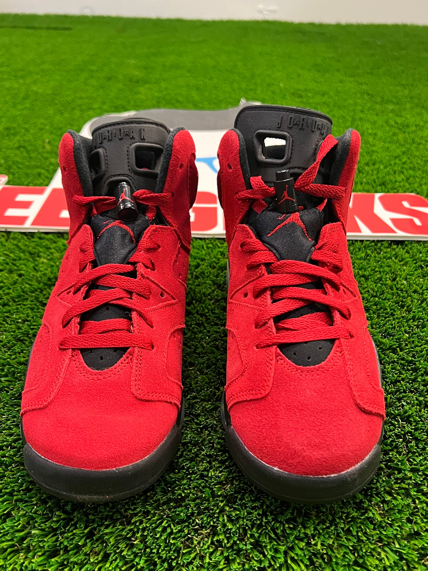 Gradeschool Air Jordan 6 Toro Bravo Size 6y Shoes Brand New