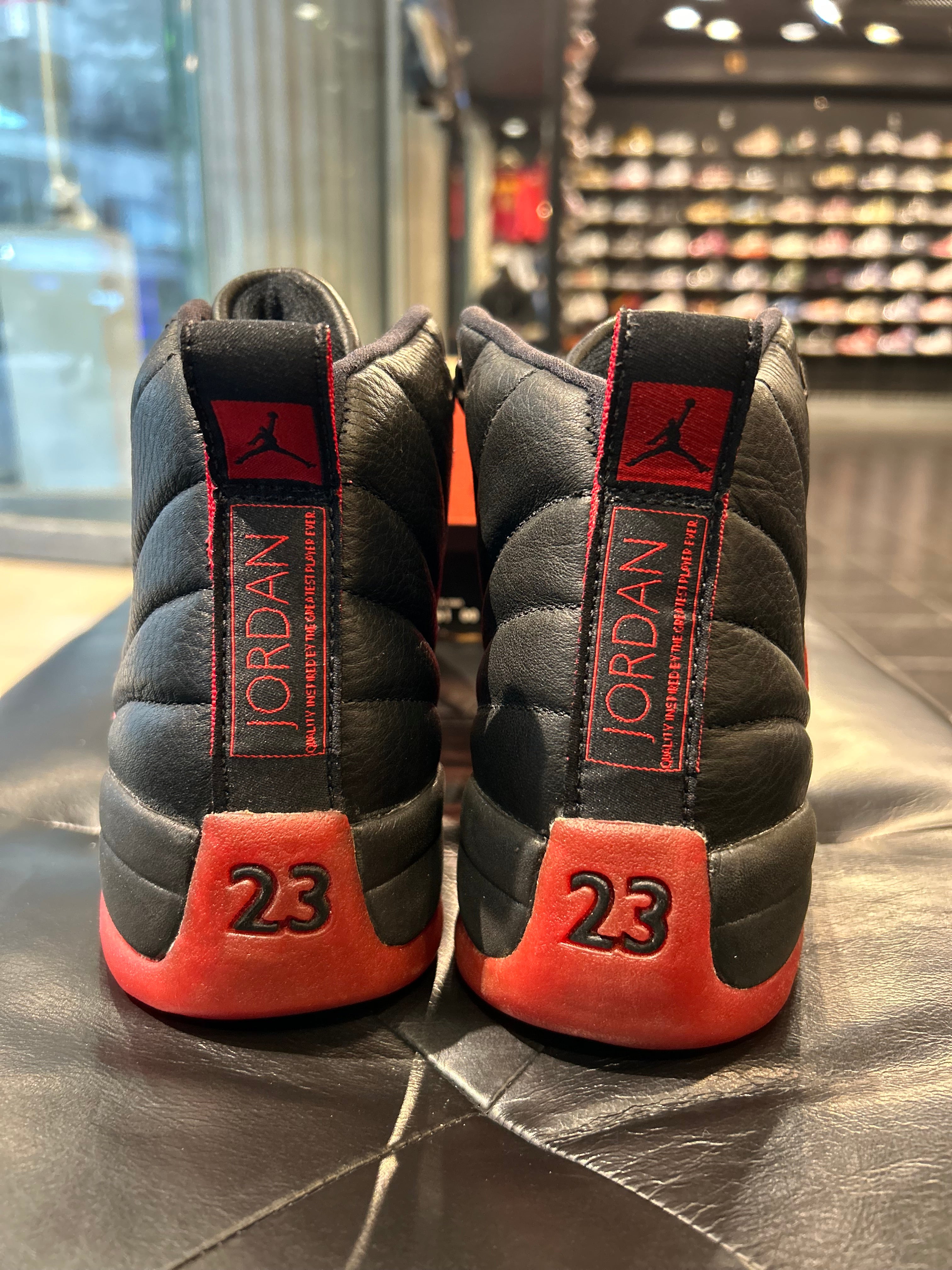 Air Jordan 12 OG 1997 Flu Game Size 8 Men’s Shoes