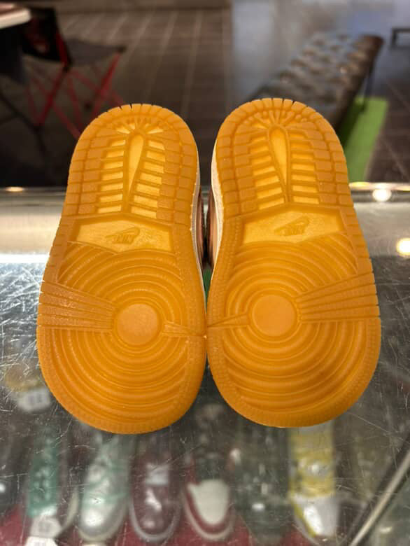 Toddler Air Jordan 1 Lola Bunny Size 4c