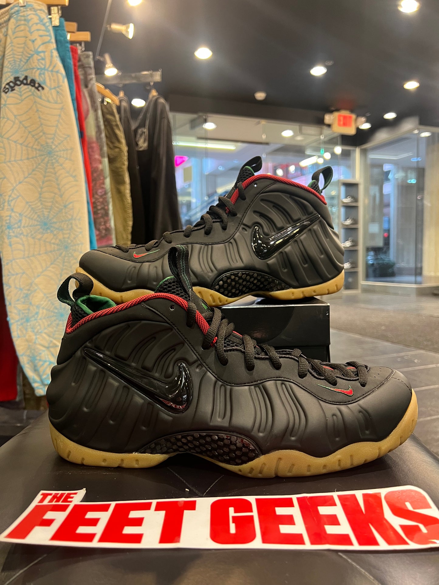 Men’s Nike Air Foamposite One Pro Black Gucci Brand New