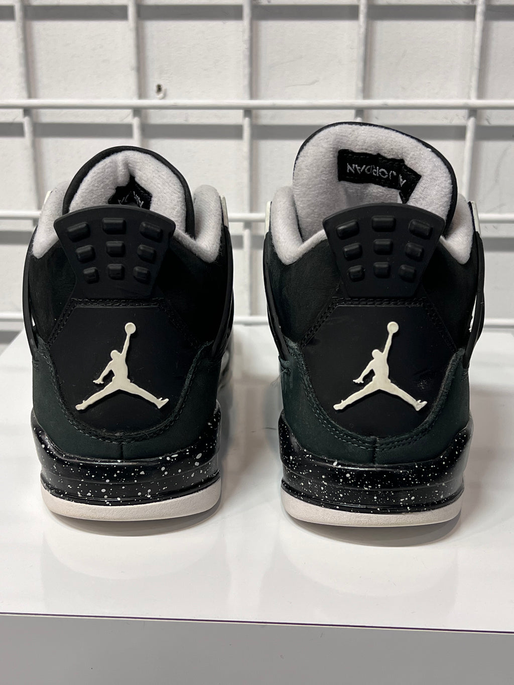 Air Jordan 4 Fear Size 5y Gradeschool Shoes