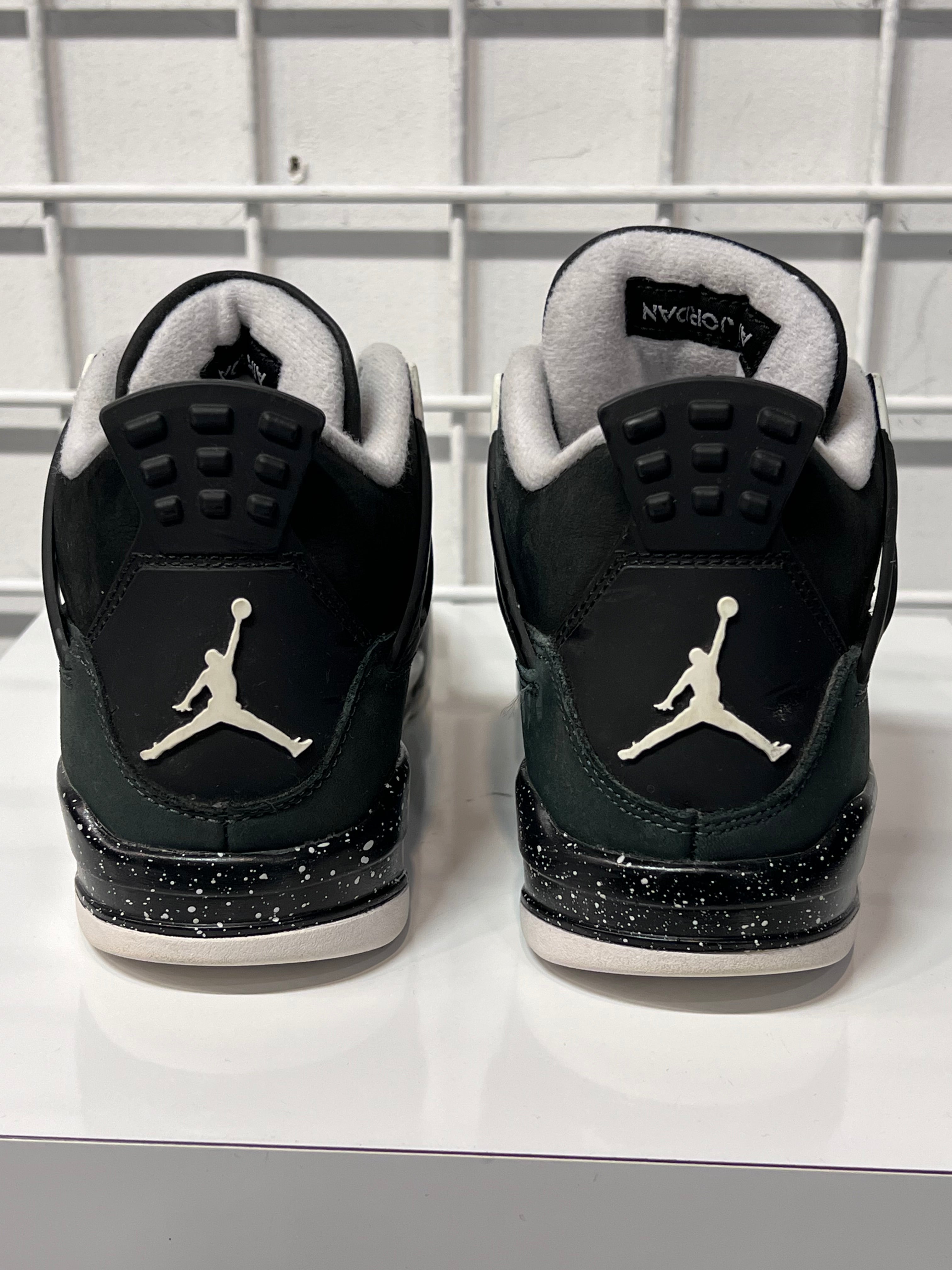 Air Jordan 4 Fear Size 5y Gradeschool Shoes