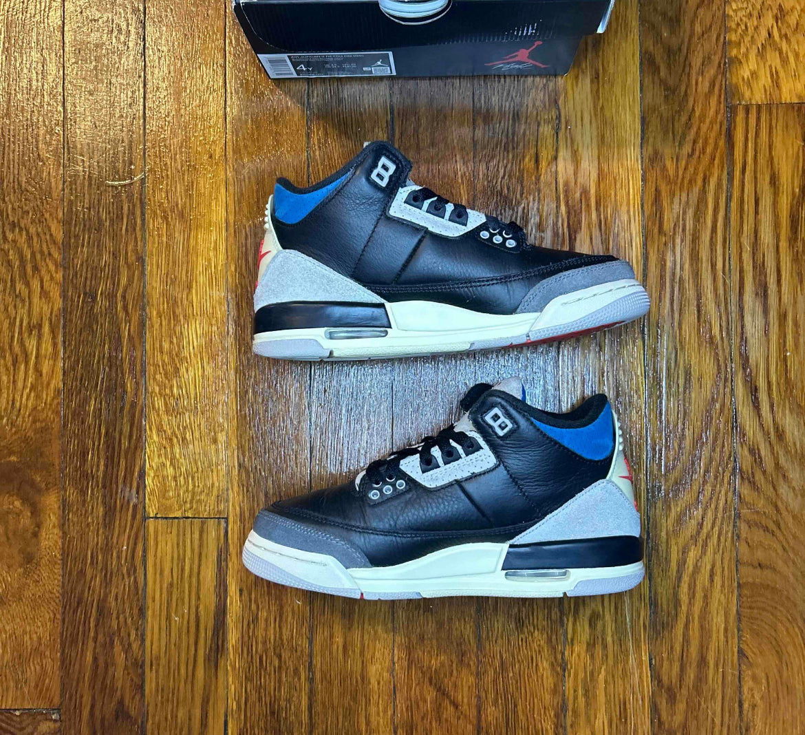 Air Jordan 3 Retro OG GS Rare Air Black Blue Cement Grey IB8968-004 Size 4Y