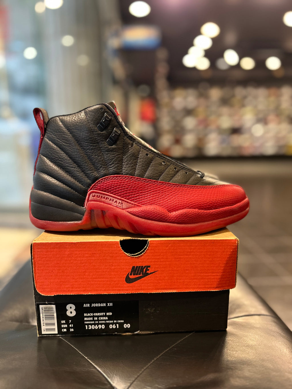 Air Jordan 12 OG 1997 Flu Game Size 8 Men’s Shoes
