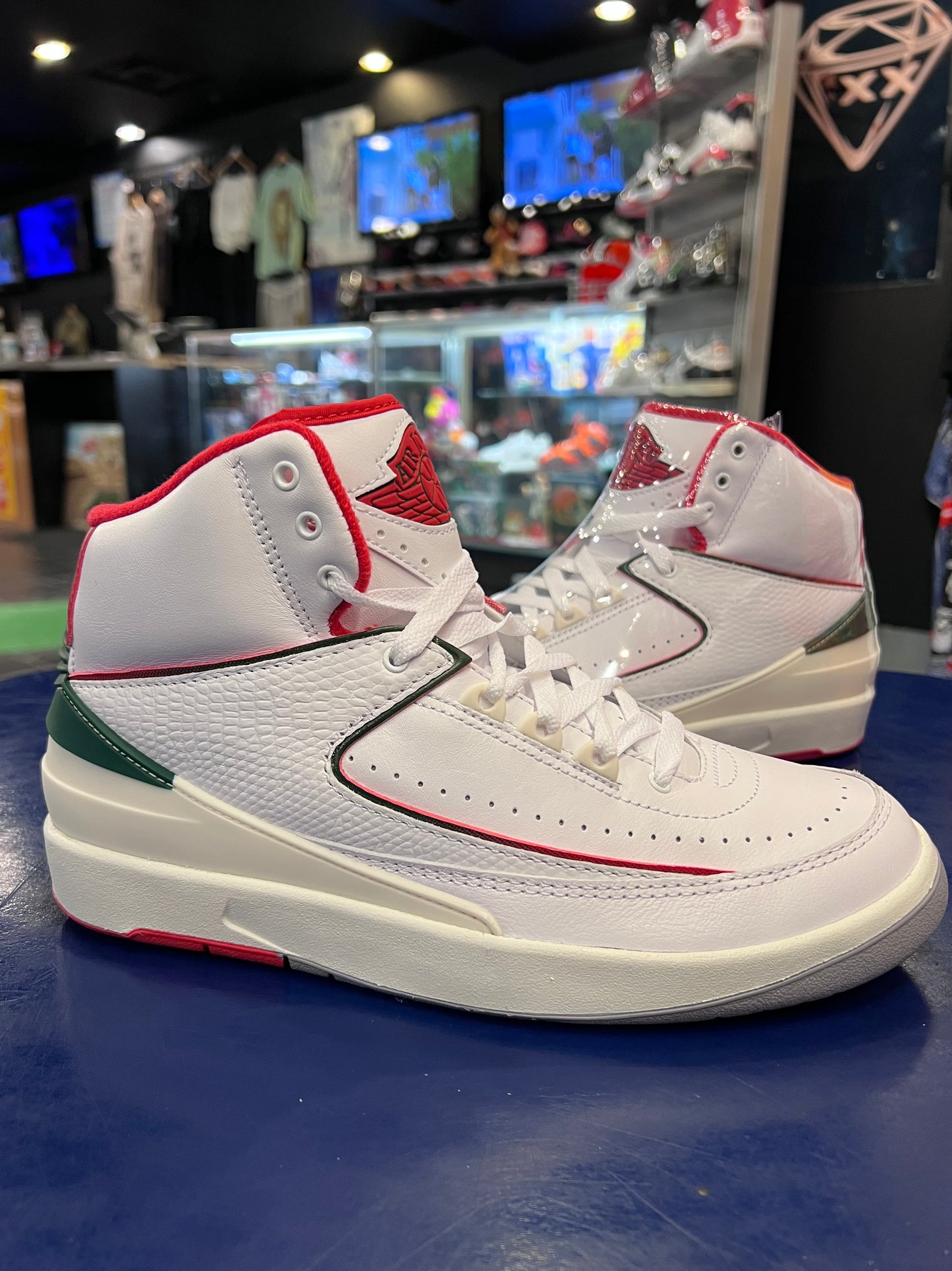 Men’s Air Jordan 2 Origins Size 8