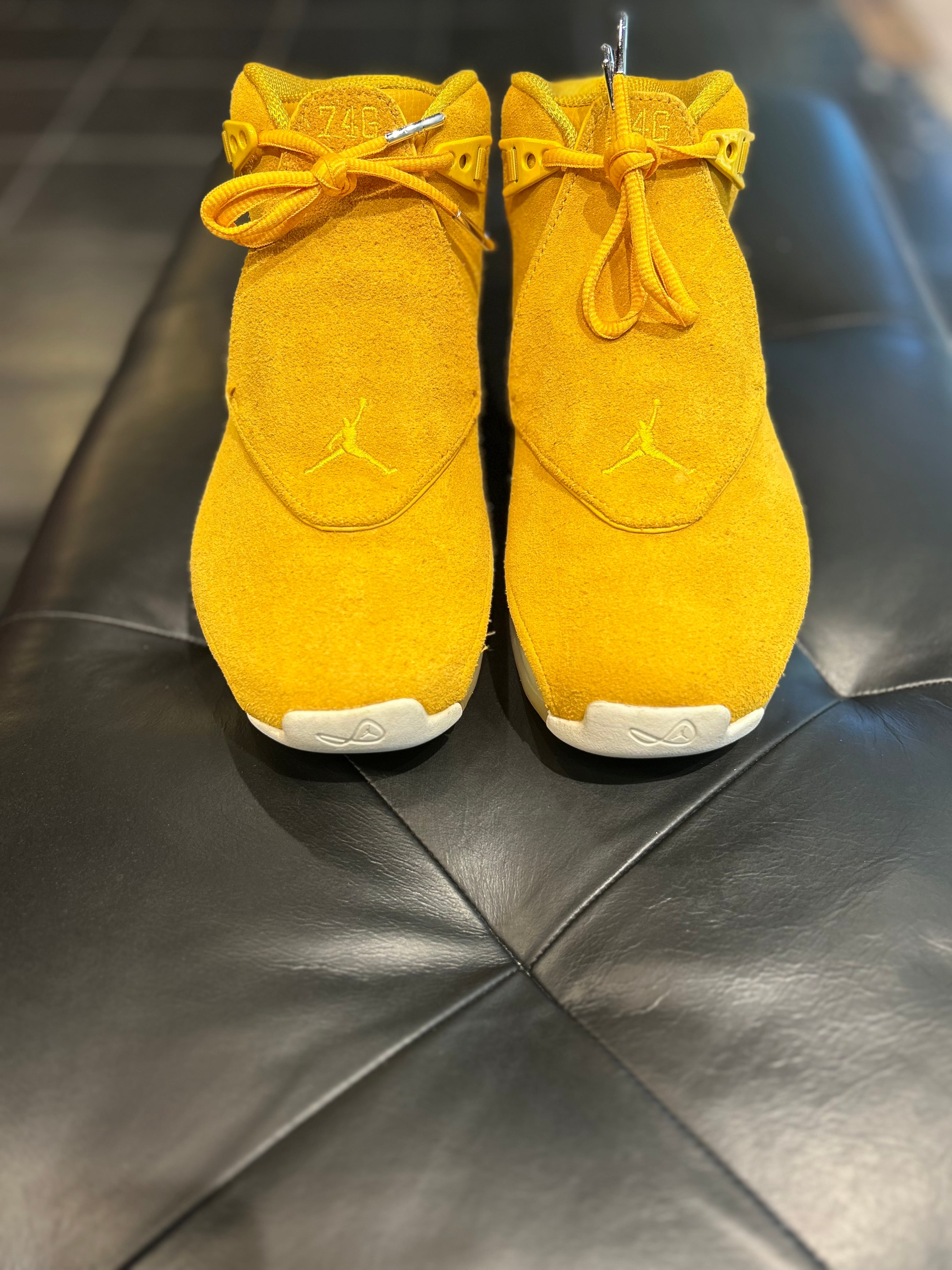Air Jordan 18 Retro Yellow Ochre Size 8.5 Men's Shoes