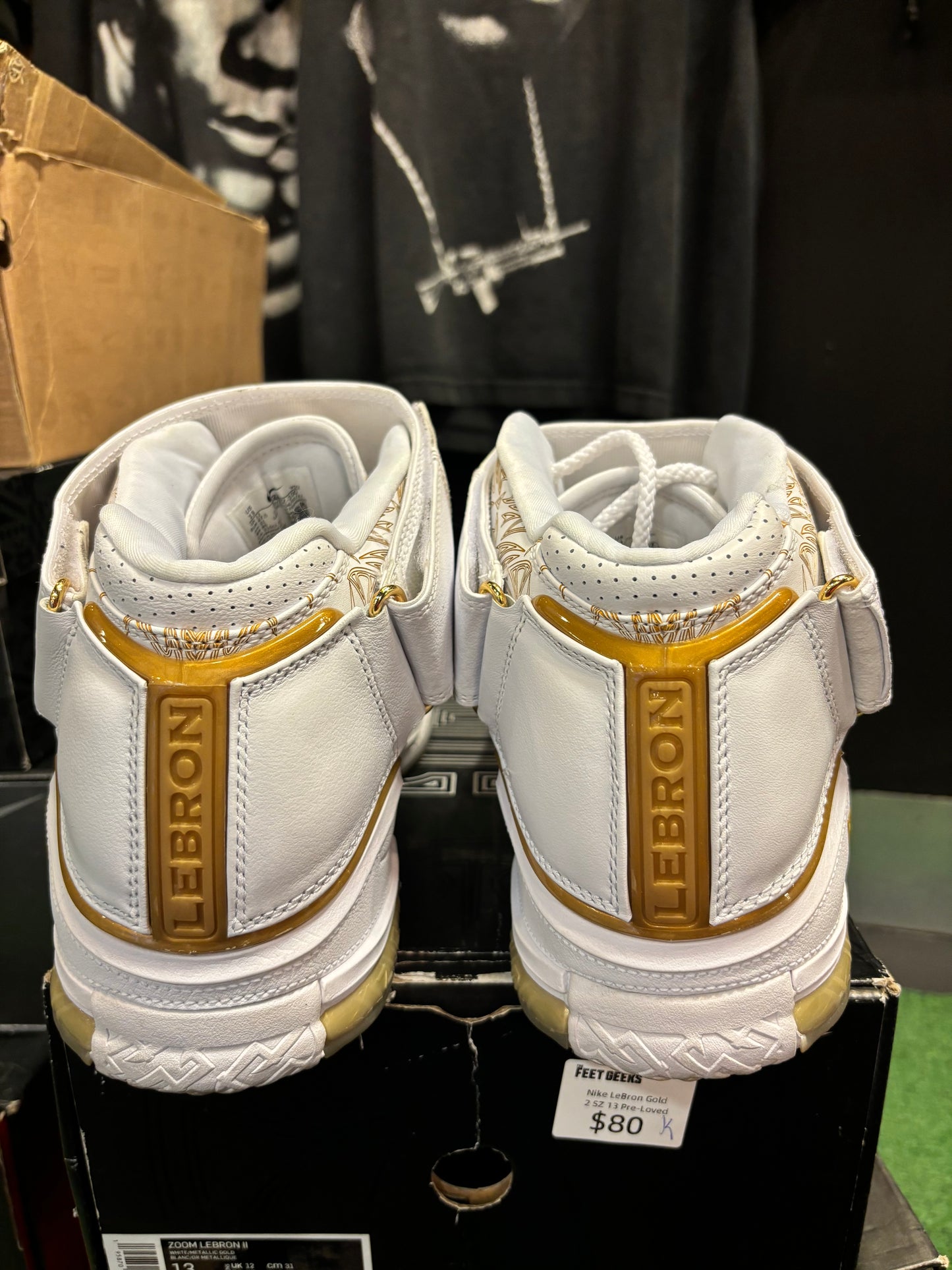 Nike LeBron Gold 2 Size 13