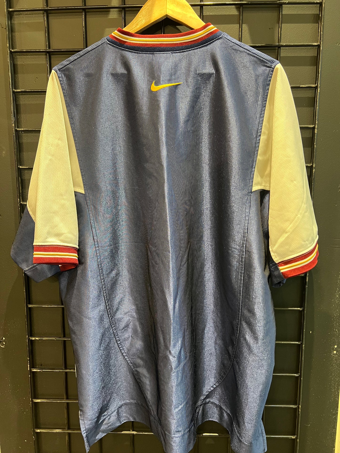 Vintage Nike Tee Size L