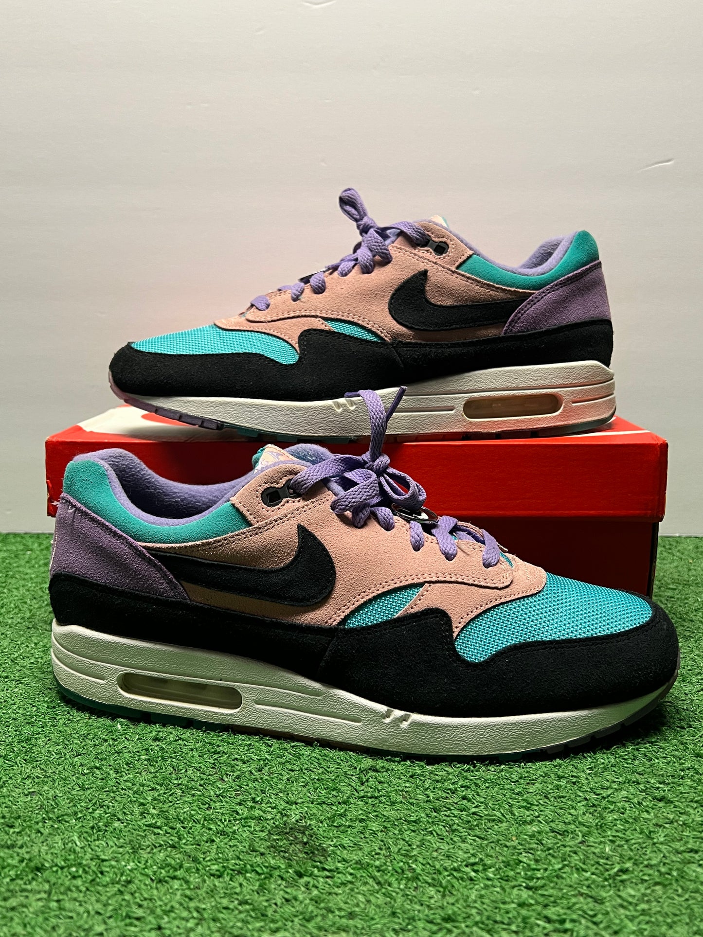 Men’s Nike Air Max 1 Have A Nike Day Size 11
