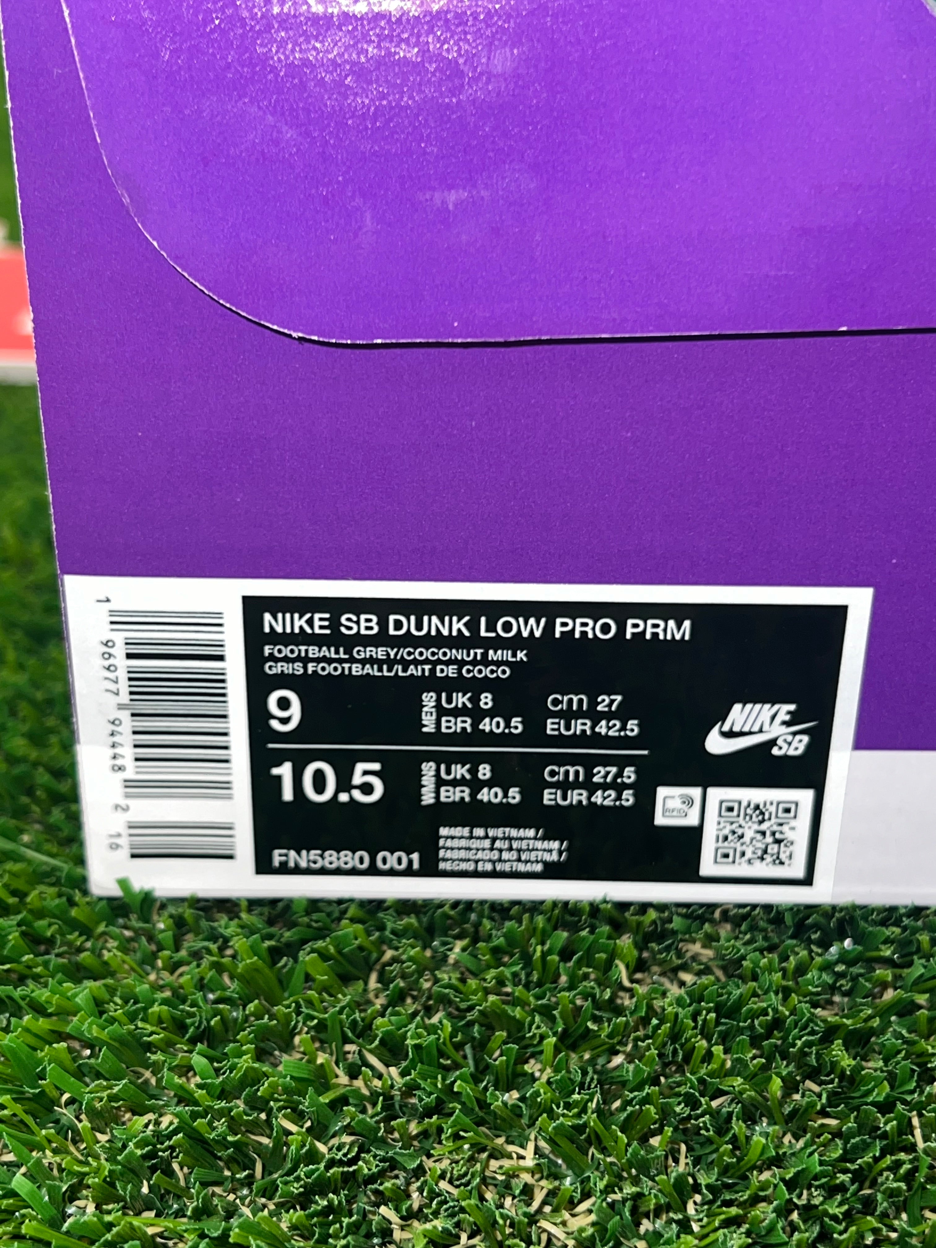 Men’s Nike SB Dunk Low Pro City of Style Brand New Shoes