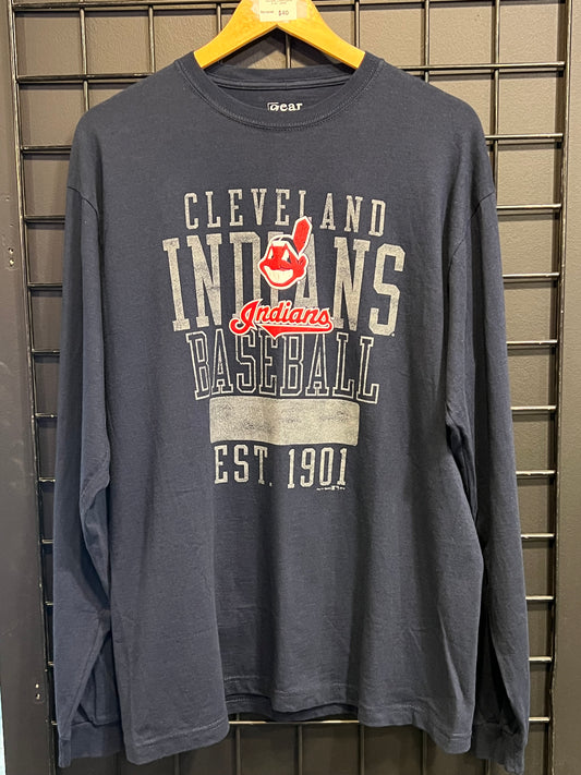 Men’s Gear Cleveland Indians Longsleeve Size L