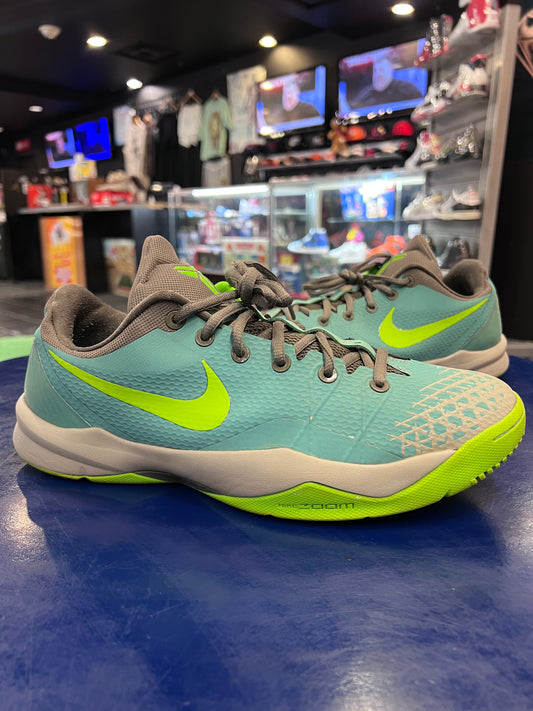 Nike Kobe Venomenon 4 Size 11.5