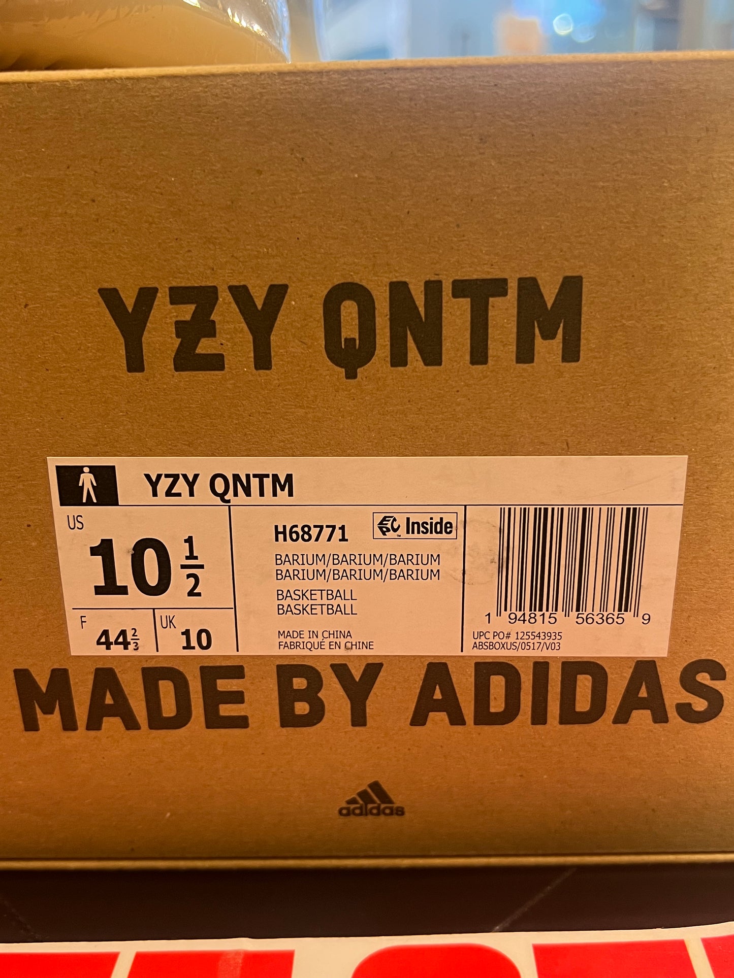 Men’s Adidas Yeezy Quantum Barium multiple sizes Shoes New