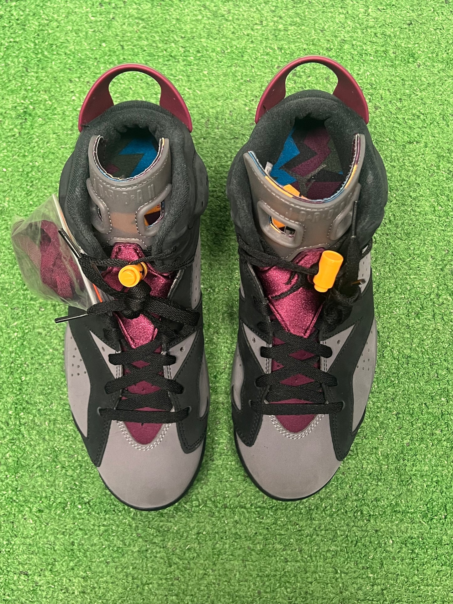 Men’s Air Jordan 6 Bordeaux Size 9