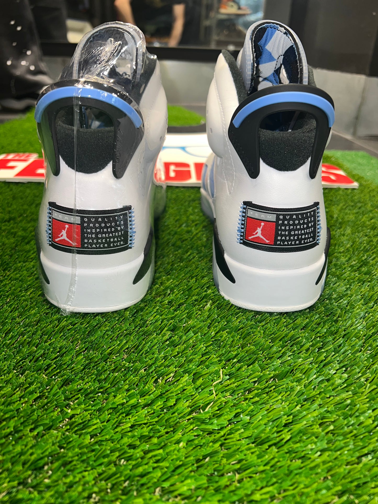 Men’s Air Jordan 6 UNC Brand New Shoes