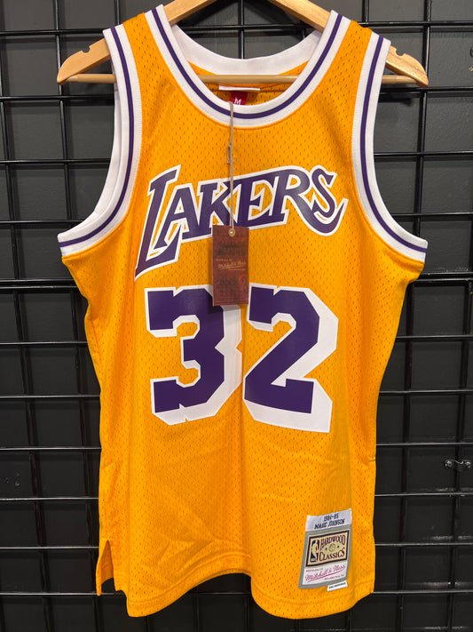 M&N LA Lakers #32 Johnson Jersey Size M