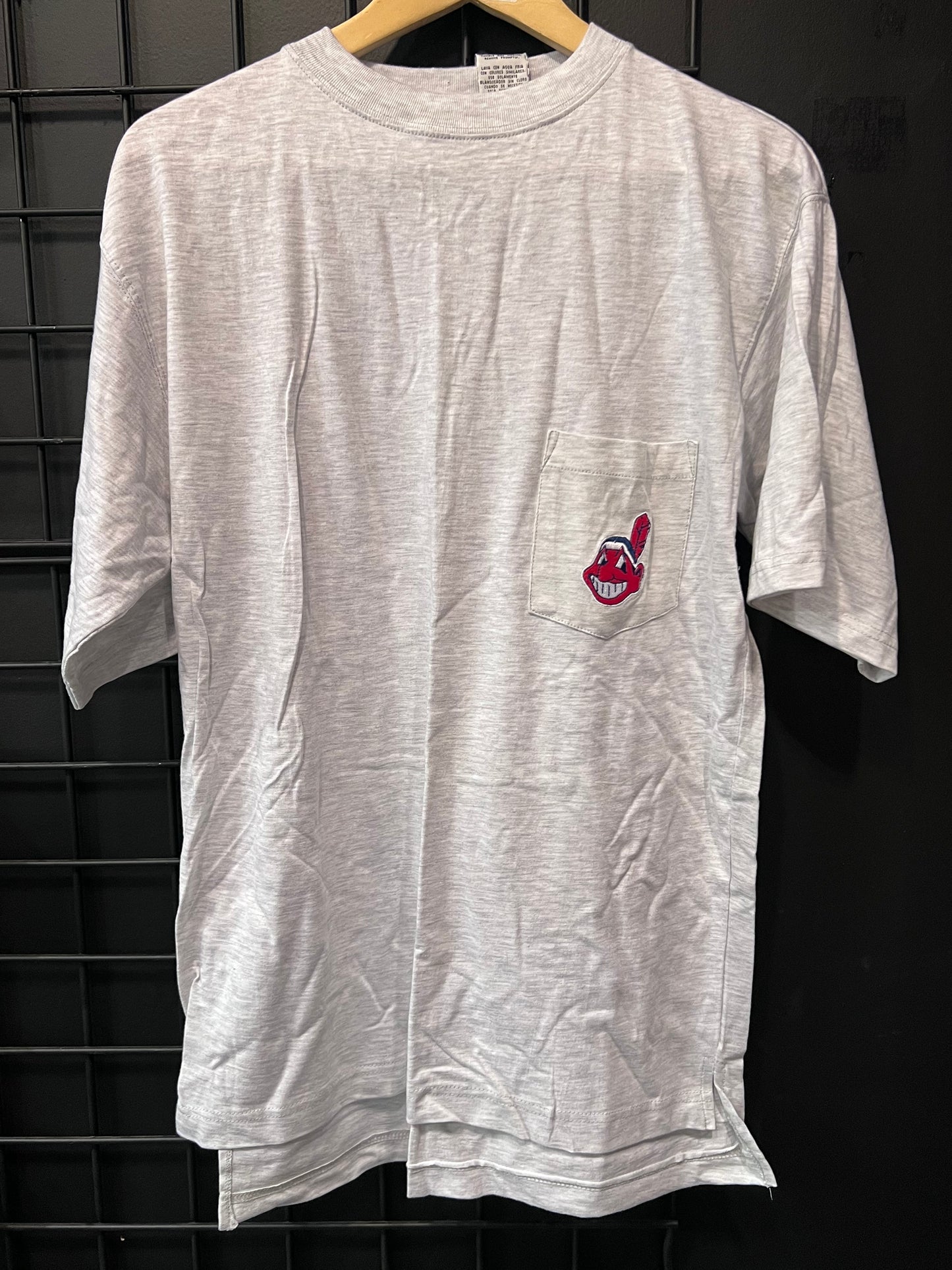Cleveland Indians Pocket Tee Size L