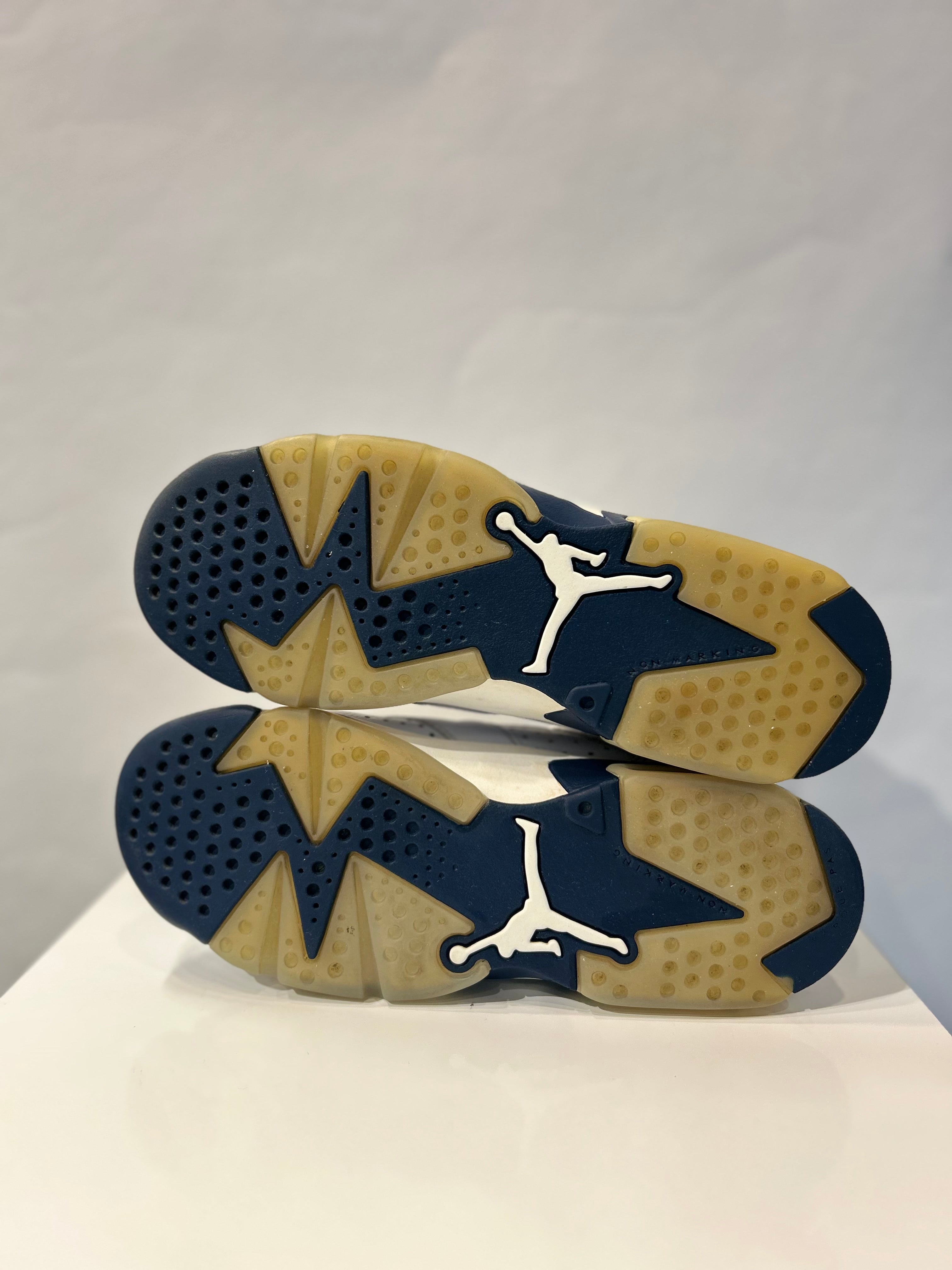 Air Jordan 6 Retro Midnight Navy Size 6y