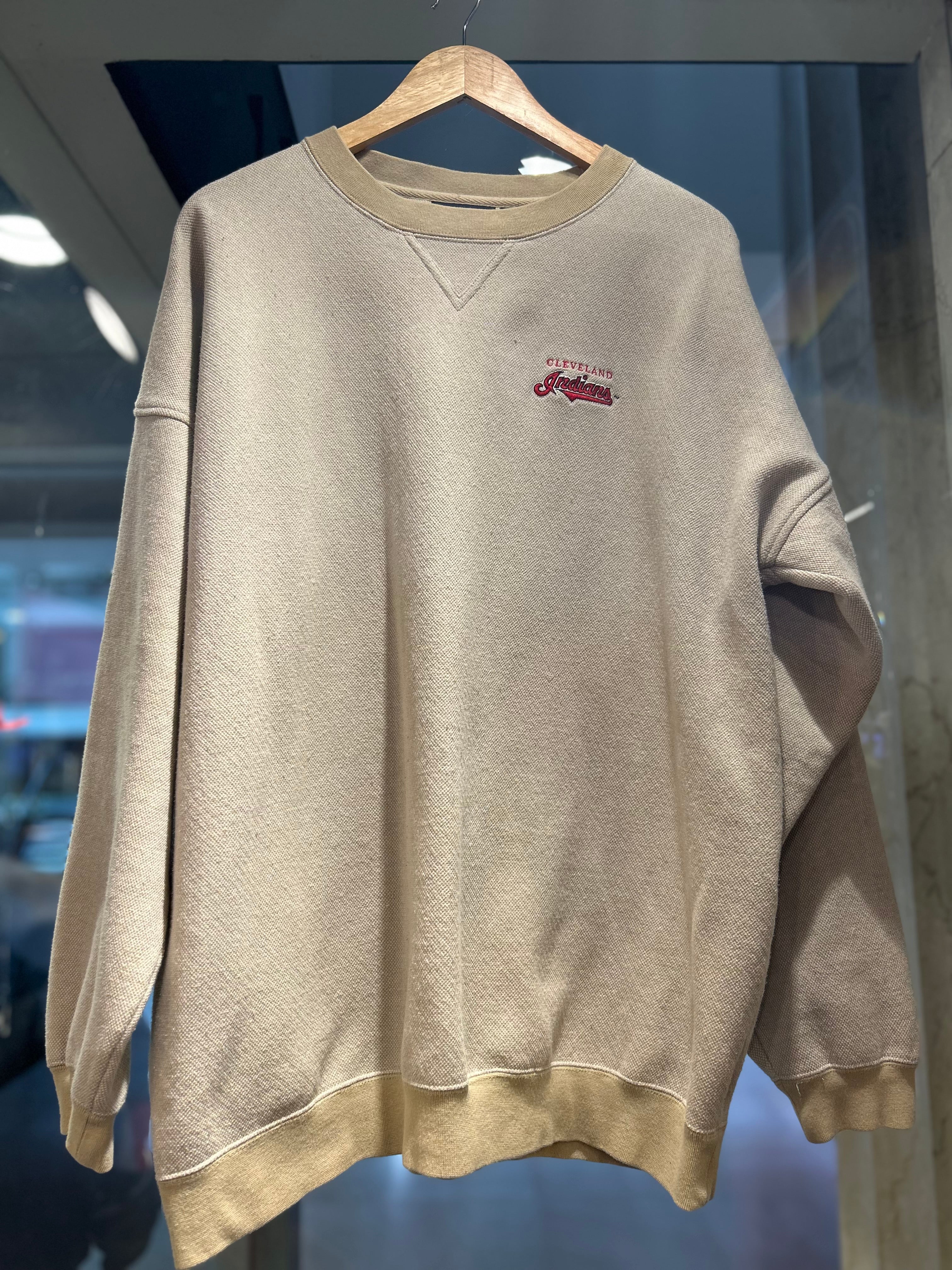 Antigua Cleveland Indians Crewneck size XXL