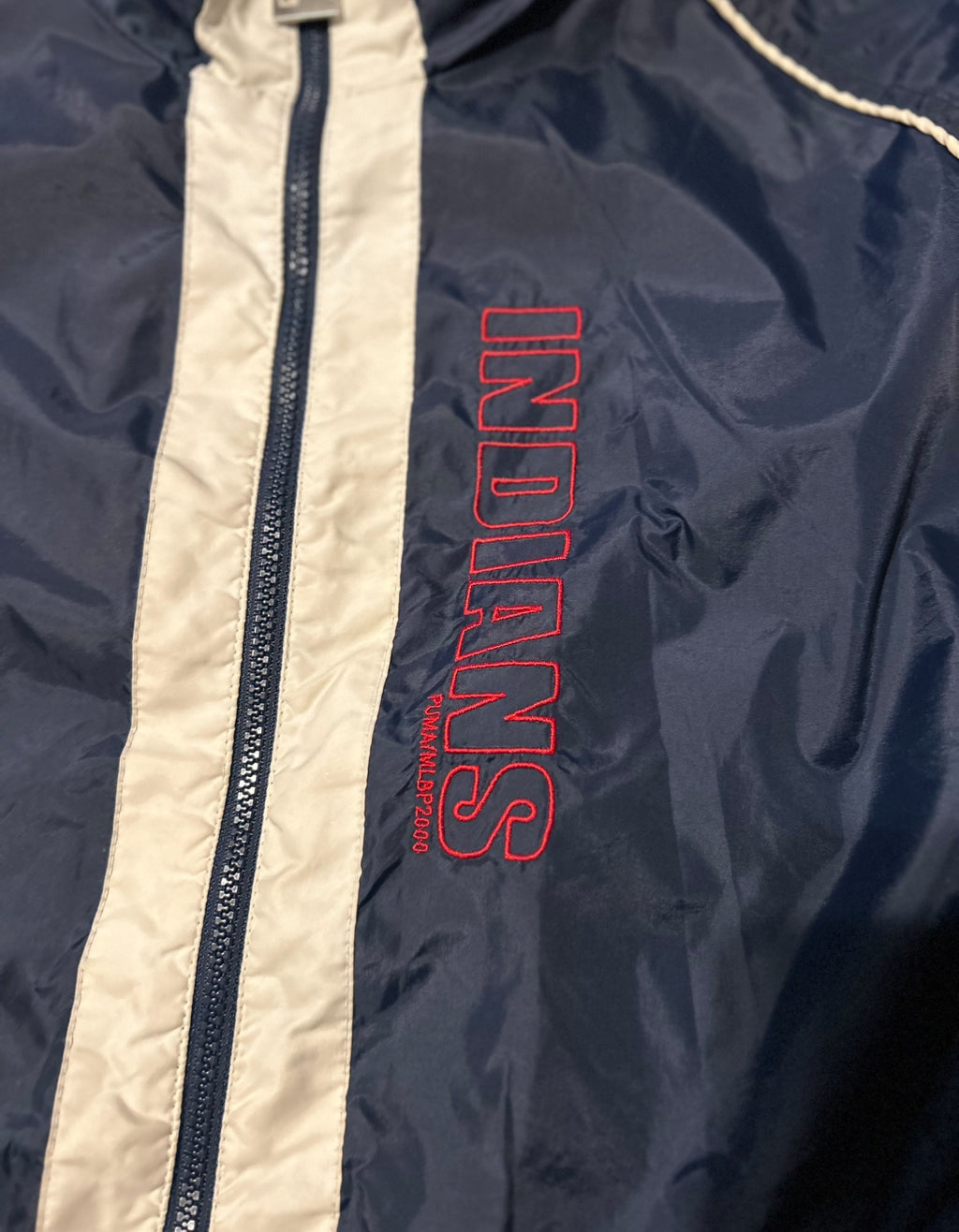 Vintage 2000 Puma Cleveland Indians Chief Wahoo Windbreaker Size XL Genuine Merchandise MLBSP