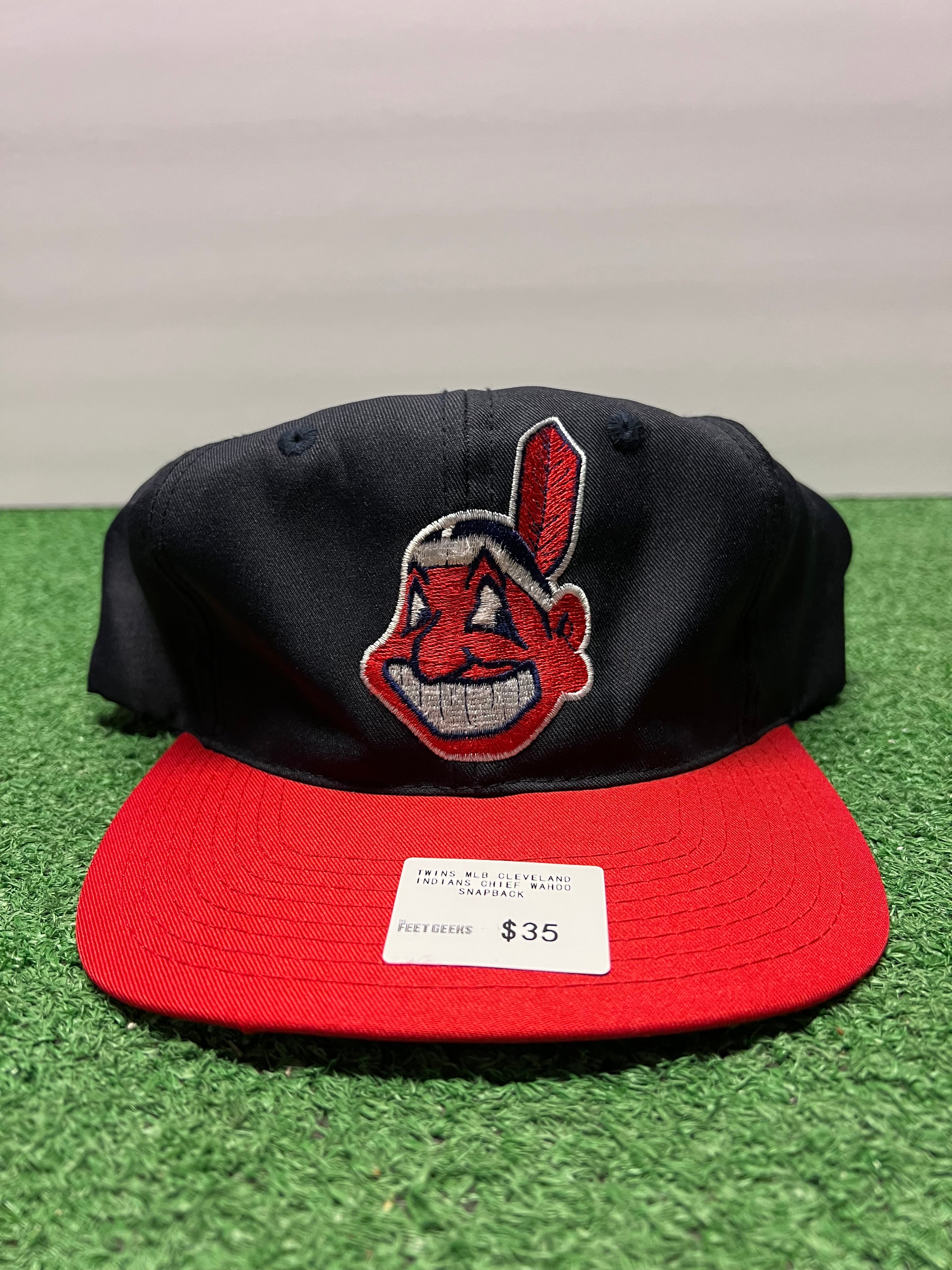 Twins MLB Cleveland Indians Chief Wahoo SnapBack