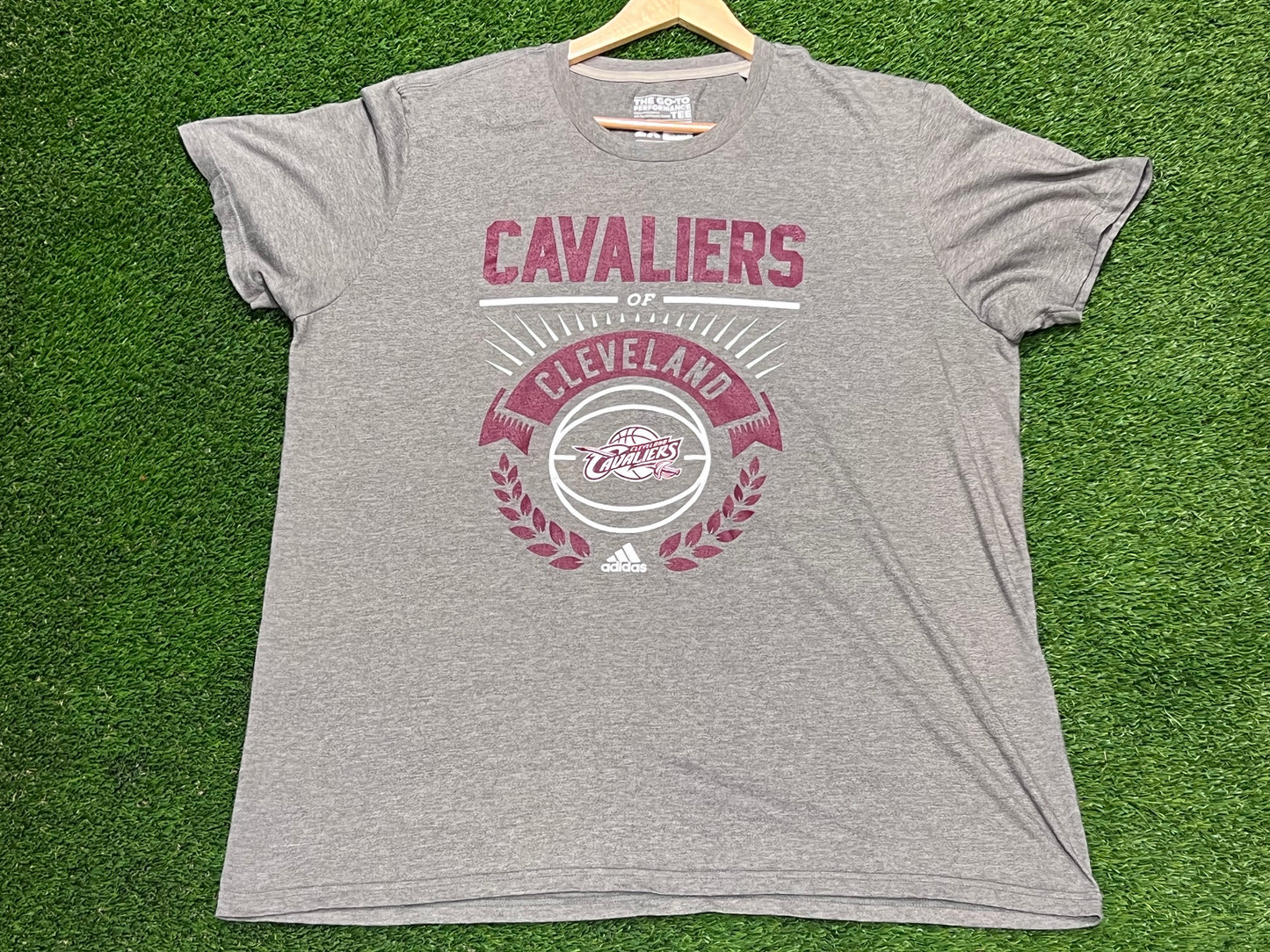 Adidas The Go To Cleveland Cavaliers Tee Size 2 XL