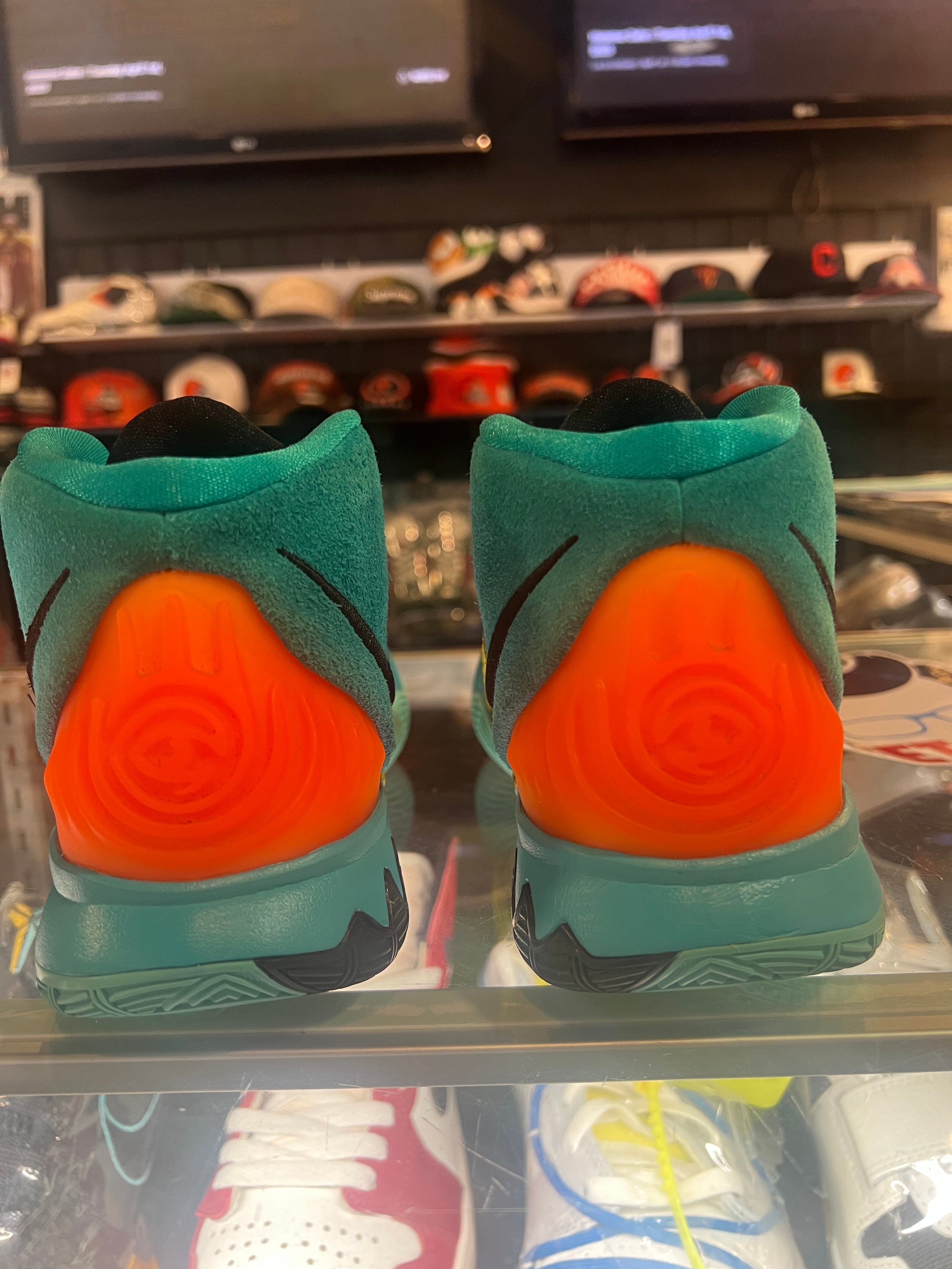 Gradeschool Nike Kyrie 6 Oracle Aqua Size 6.5