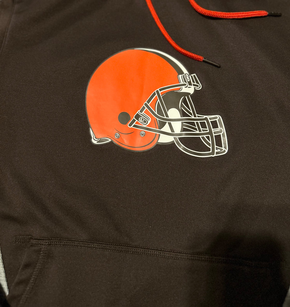 Cleveland Browns Hoodie Mens Small Majestic Therma Base Helmet Logo Brown NWOT