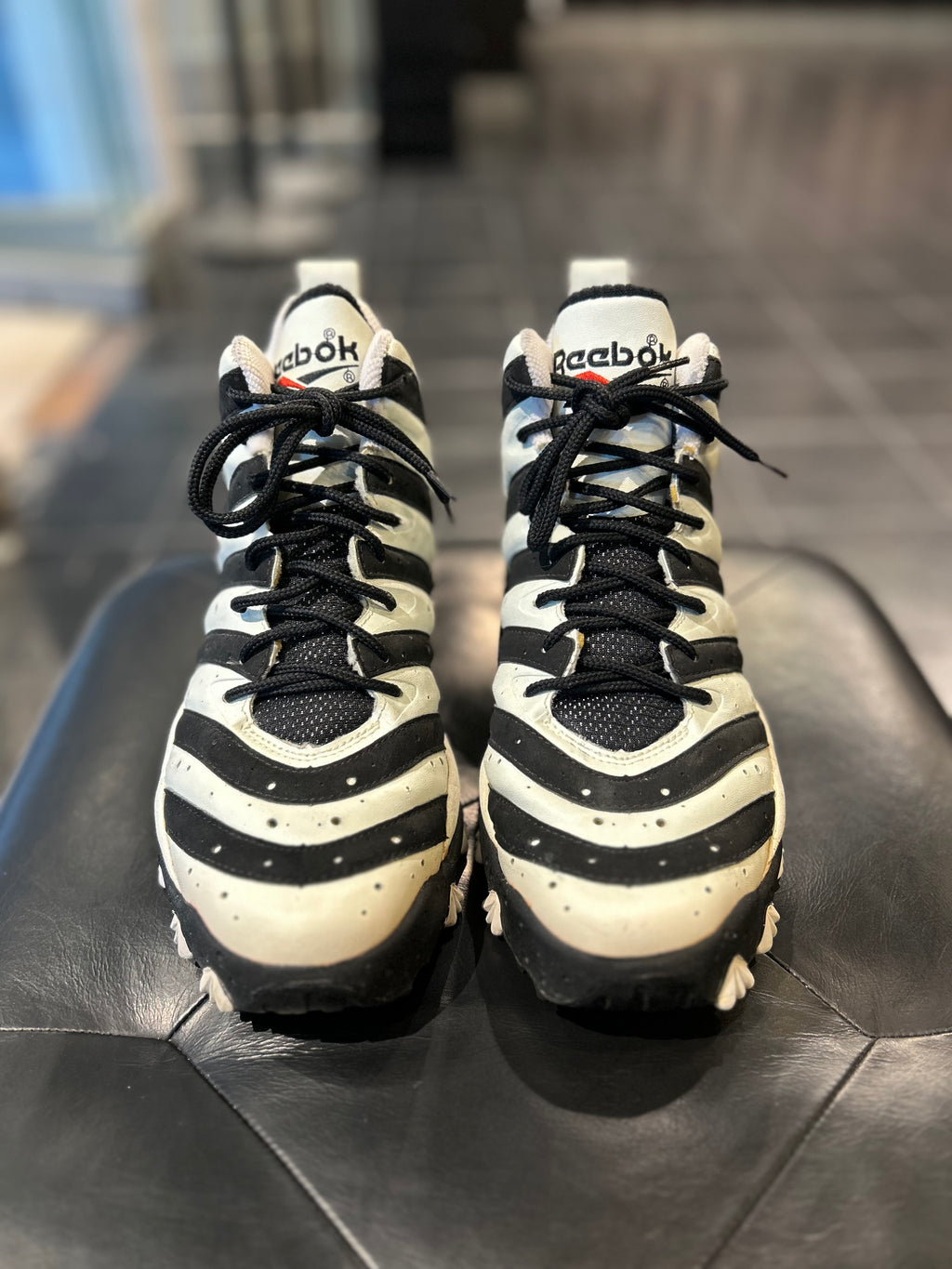 Vintage 1996 Reebok Big Hurt Frank Thomas Size 9.5 Men’s Shoes