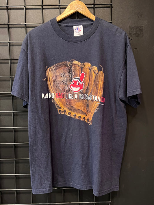 Logo Athletic Cleveland Indians Dad Tee Size L