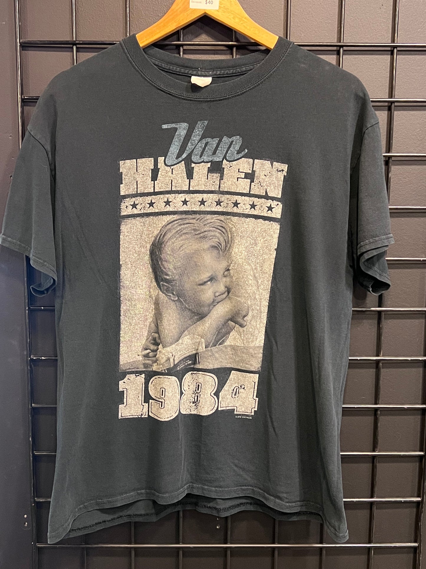Men’s Van Halen Baby Photo Tee Size M
