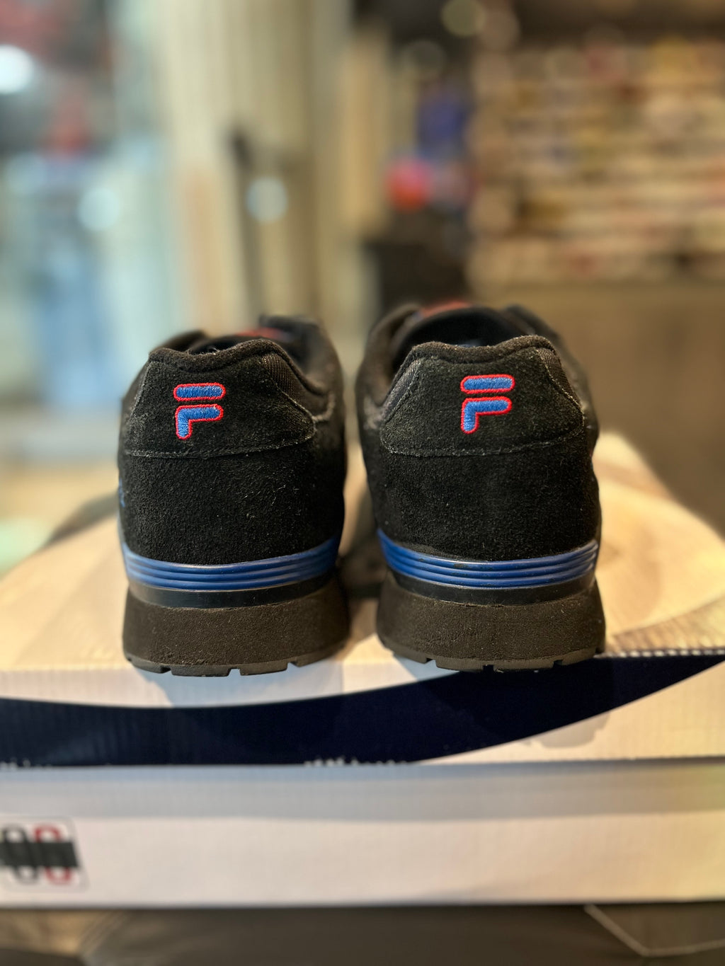 1993 Fila Overpass Size 9.5 Men's Shoes