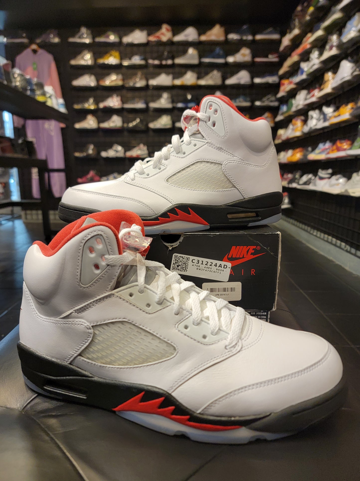 Men’s Air Jordan 5 Fire Red Brand New