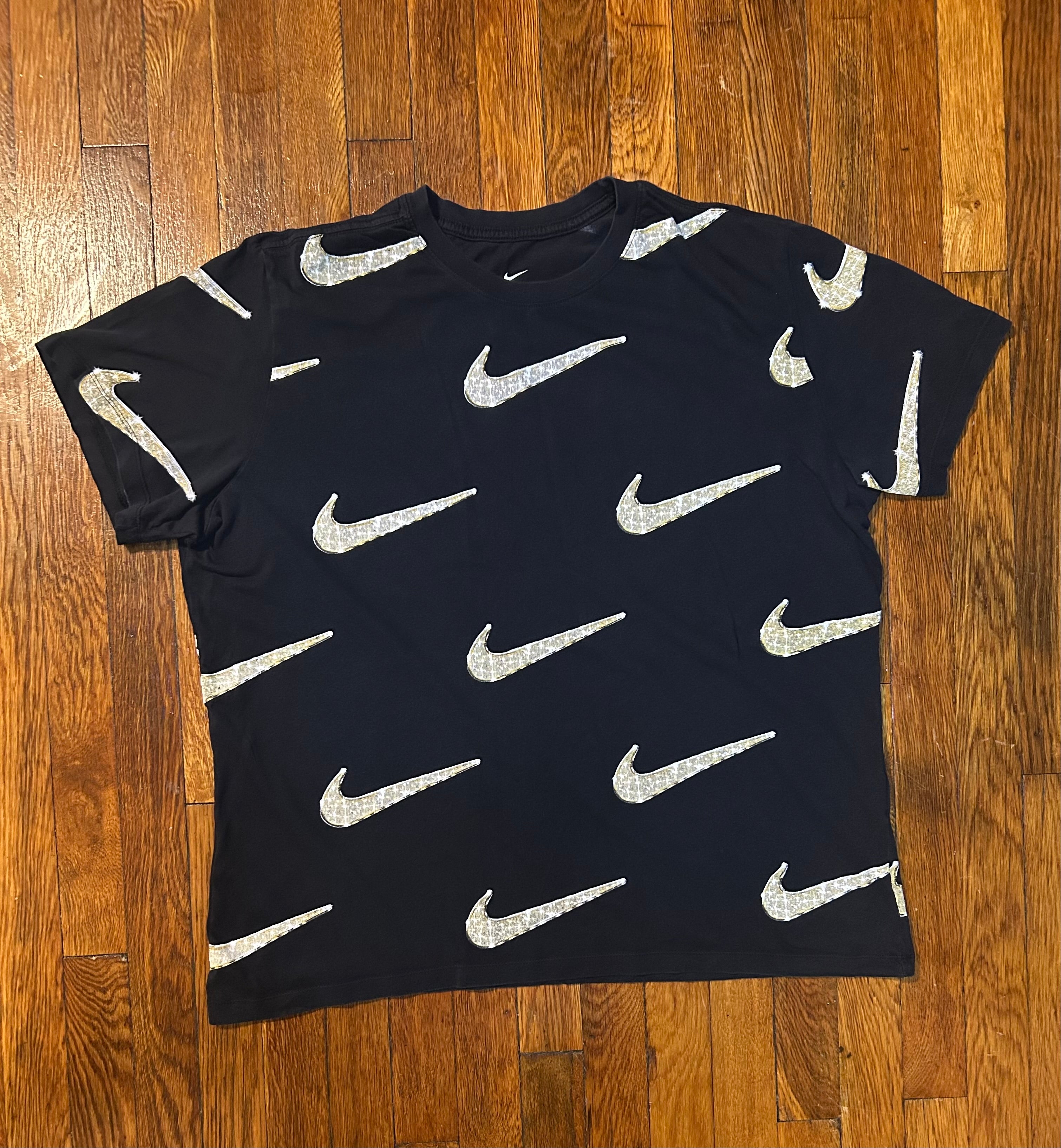 Nike NSW Bling AOP Tee Size XL