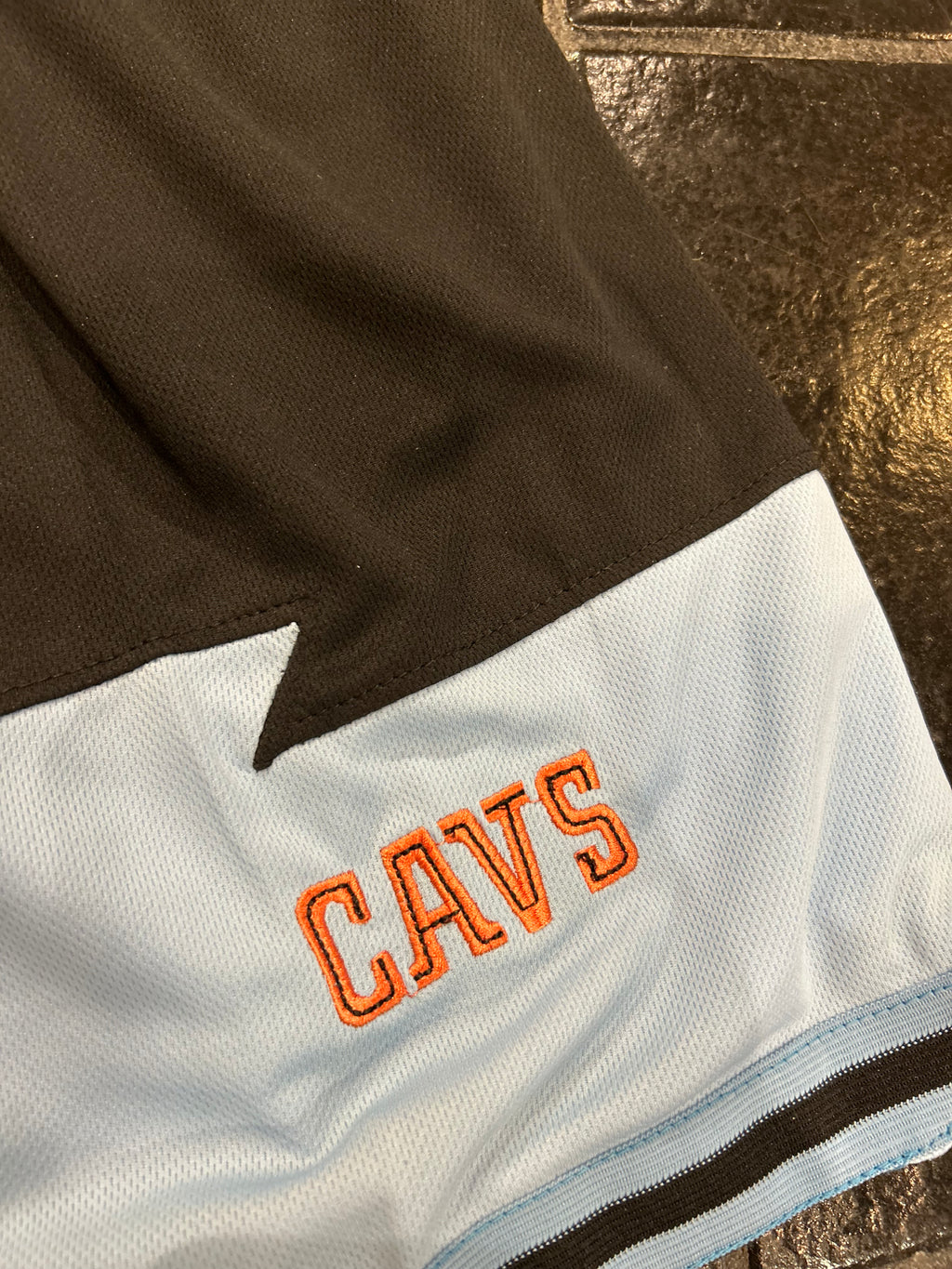 Adidas Cavs Retro Shorts Size XL Men's