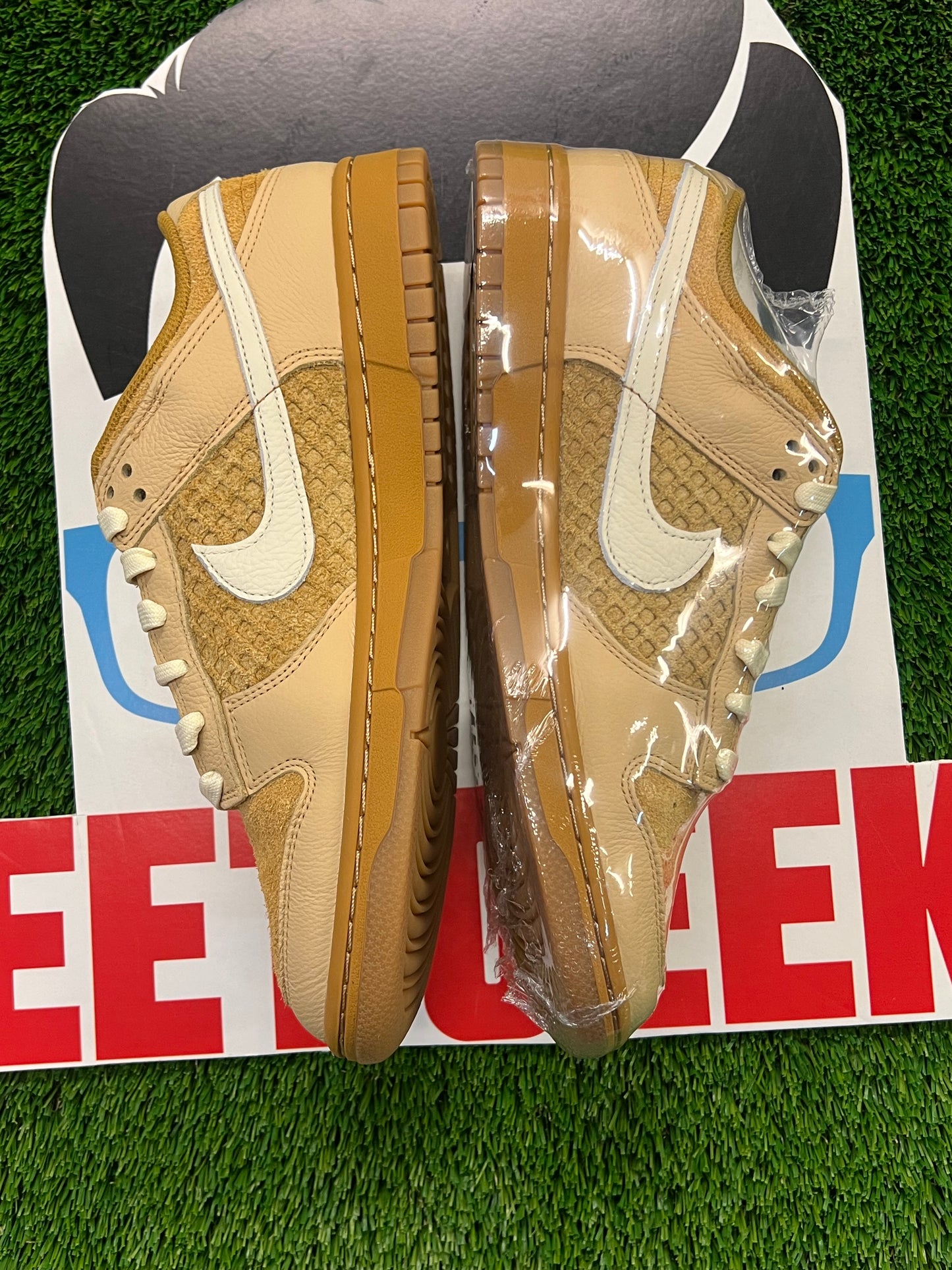 Men’s Nike Dunk Low Waffle Brand New