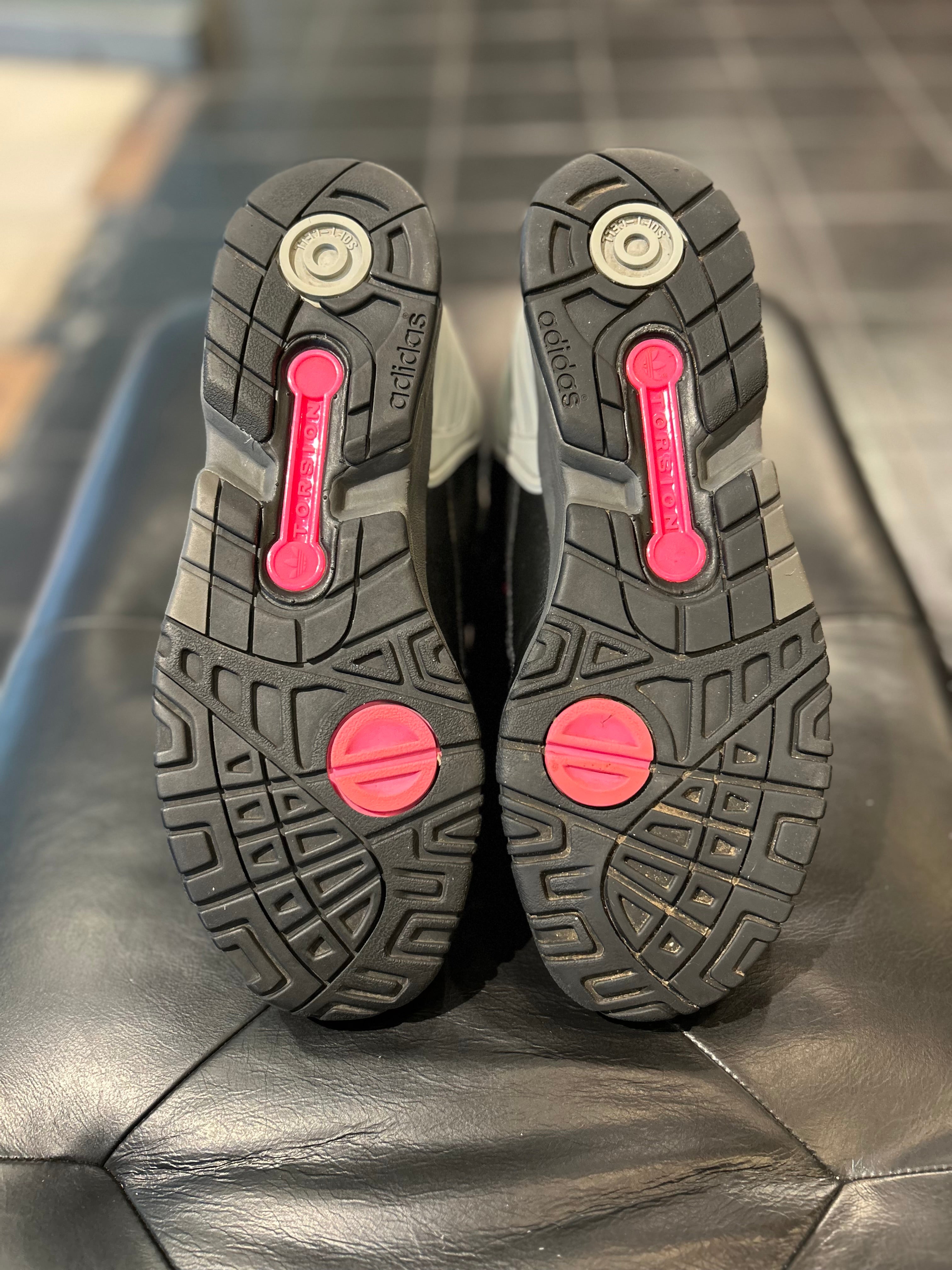 Adidas Vadawam 326 Kid Cudi Size 9 Men’s Shoes