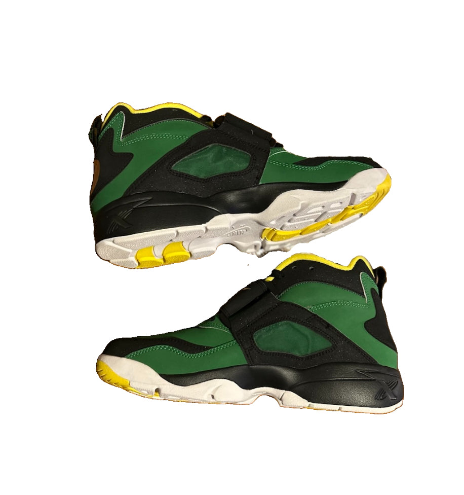 Nike Air Diamond Turf Oregon Ducks 8.5 - 309434-302 - Green Yellow Black - NWOB