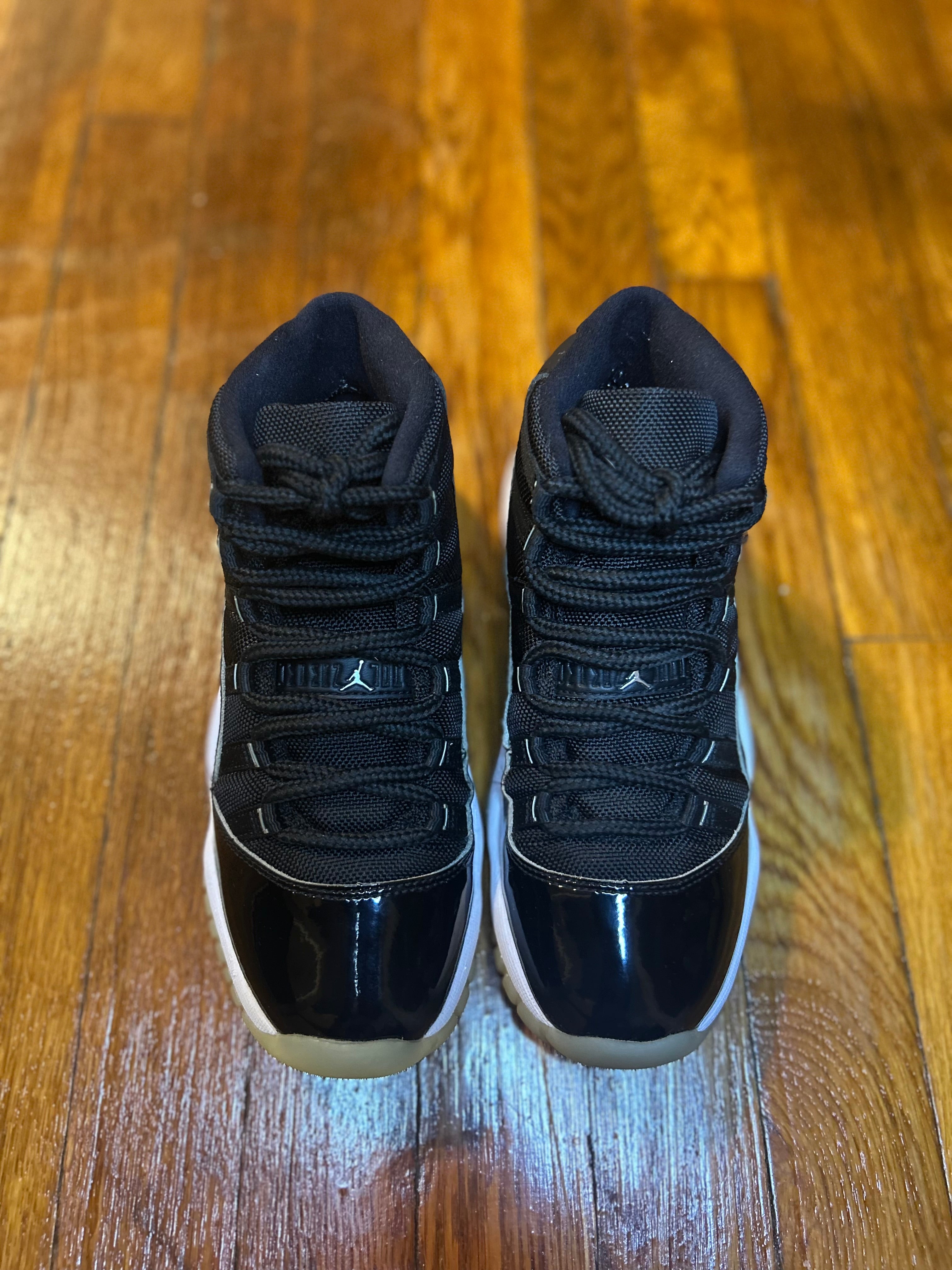 Jordan 11 retro Jubilee 25th anniversary size 5Y GS shoes