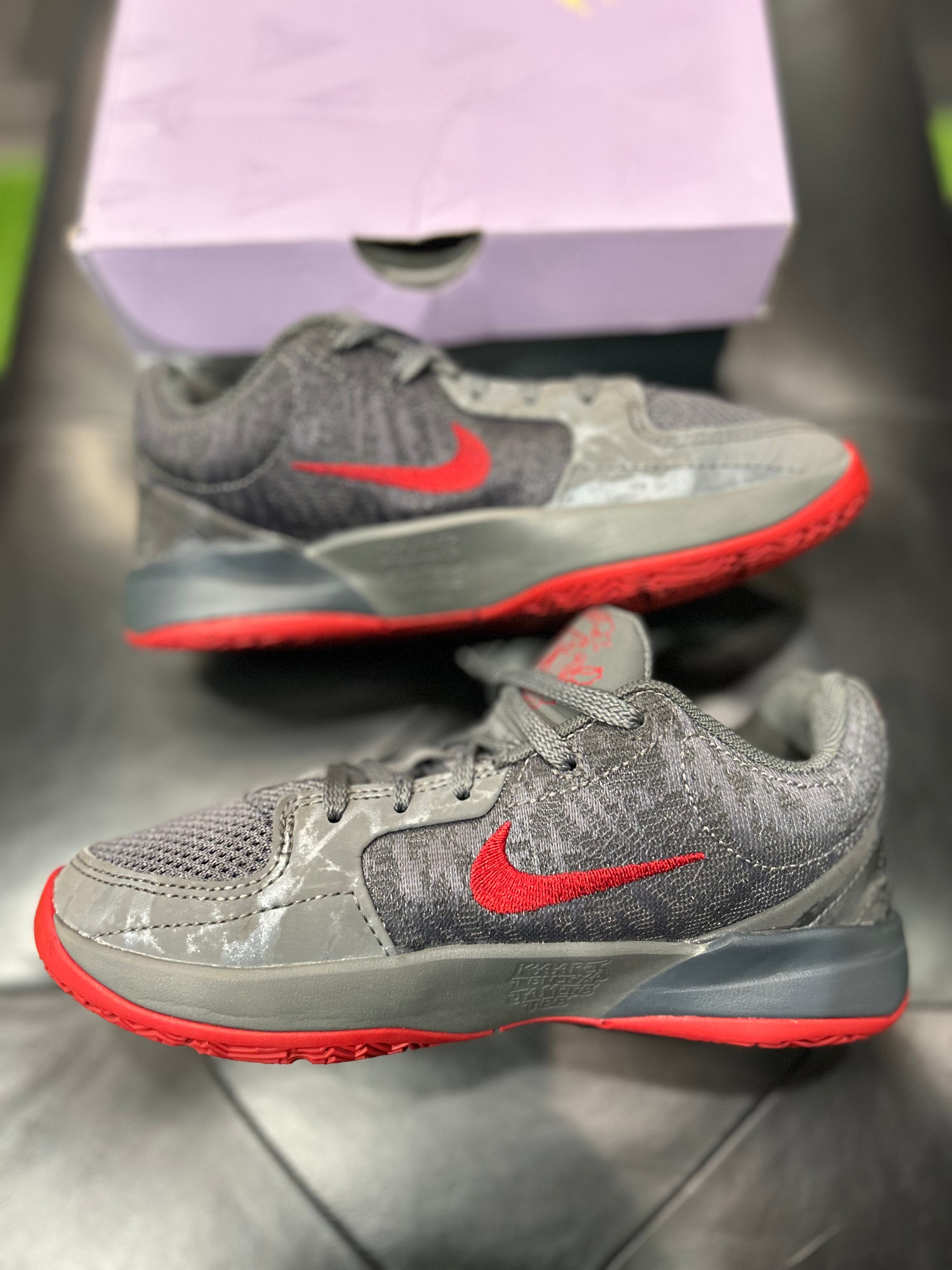 Nike Ja Morant Ja 2 Size 2.5y Gradeschool Shoes