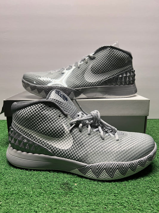 Men’s Nike Kyrie 1 Wolf Grey Size 12