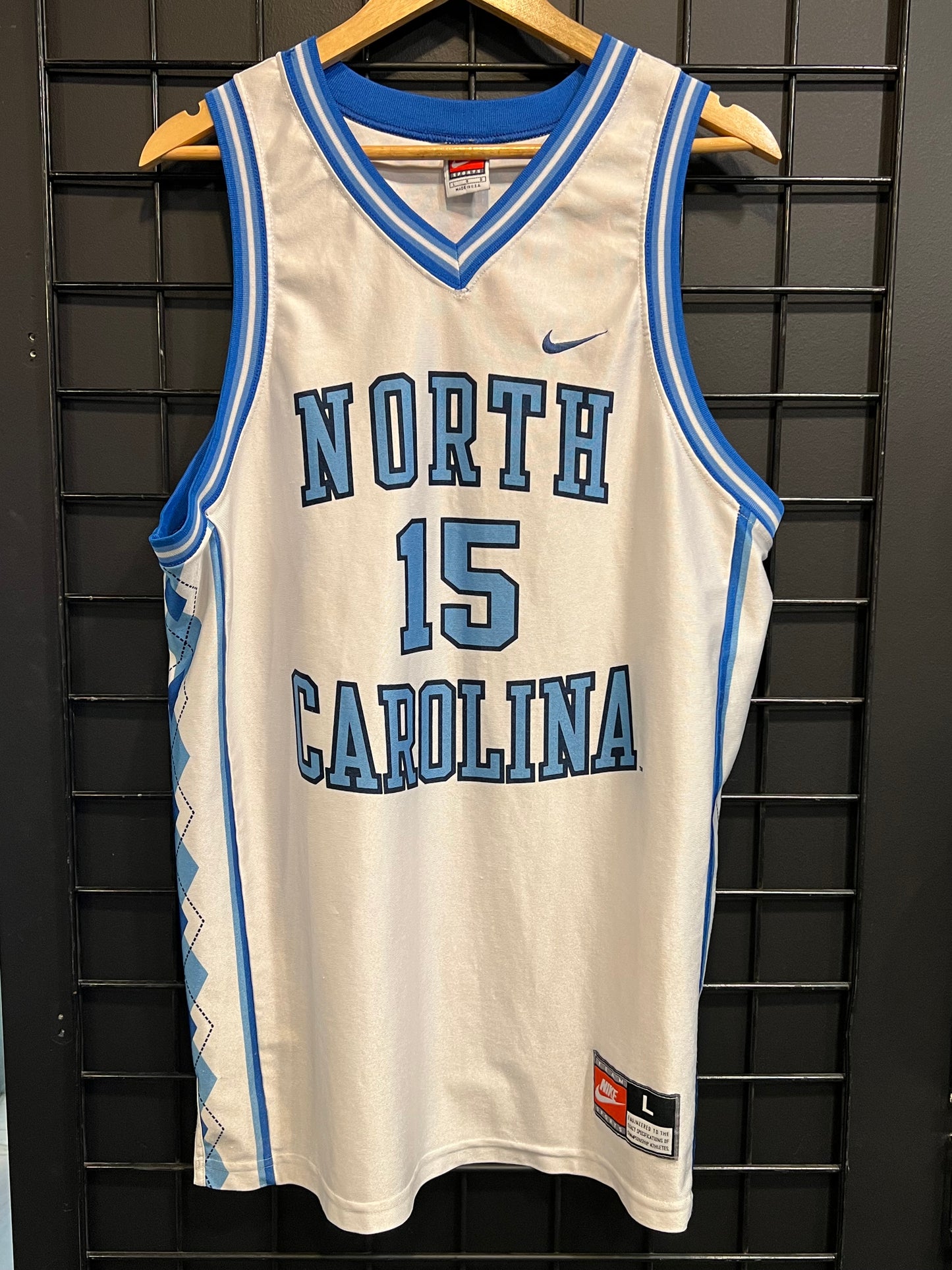 Men’s UNC Vince Carter Jersey Size L