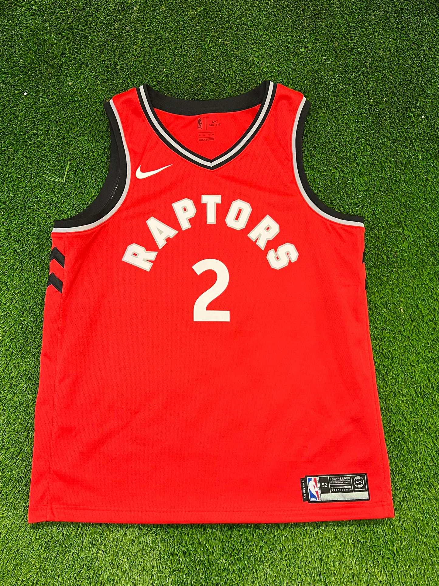 Men’s Nike Kawhi Leonard Jersey Size L